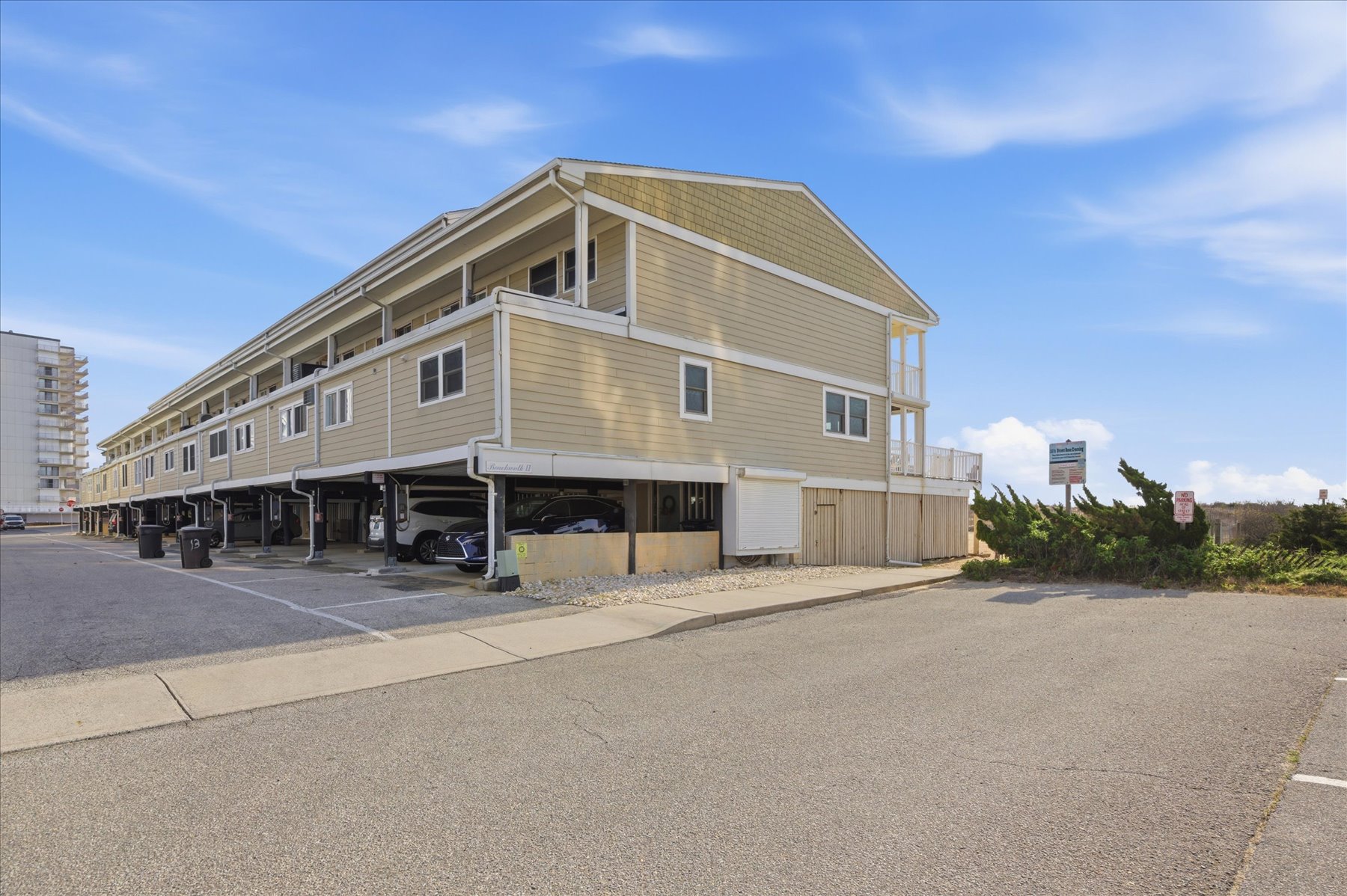 Park under the Carport, kick off your shoes, and let the fun begin!