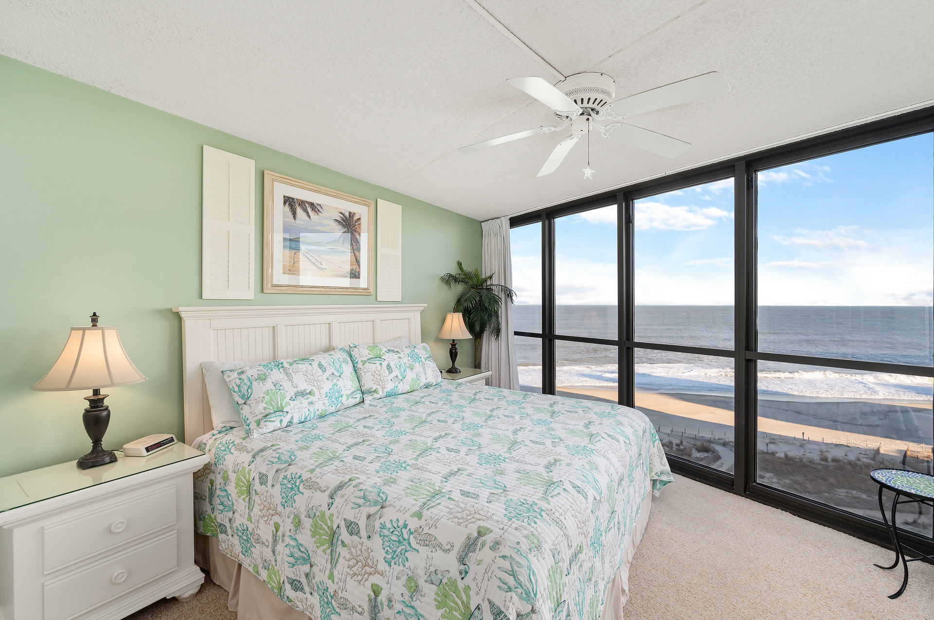 Wake up to enjoy Astonishing Ocean Views!