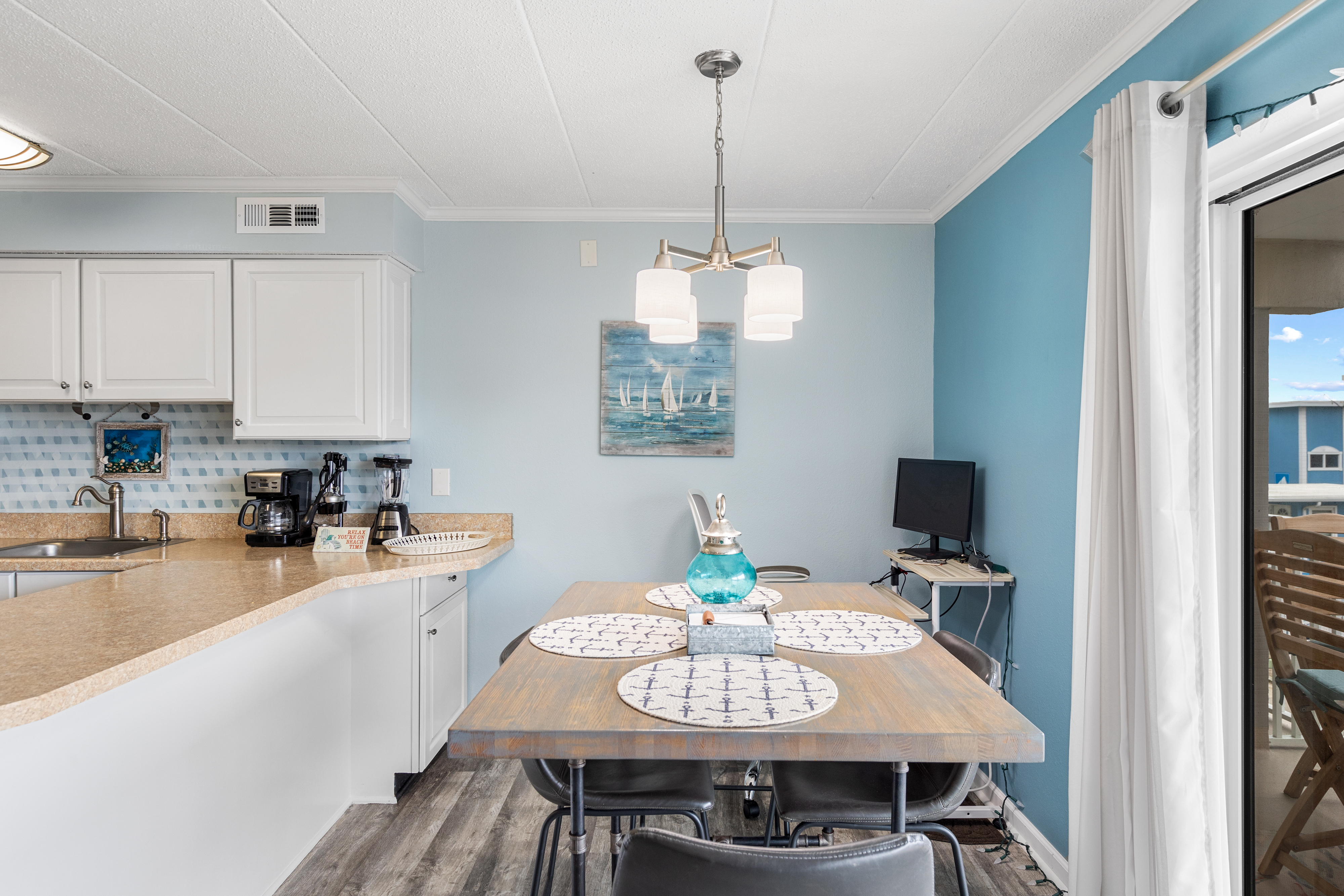 The perfect size table for board and card games