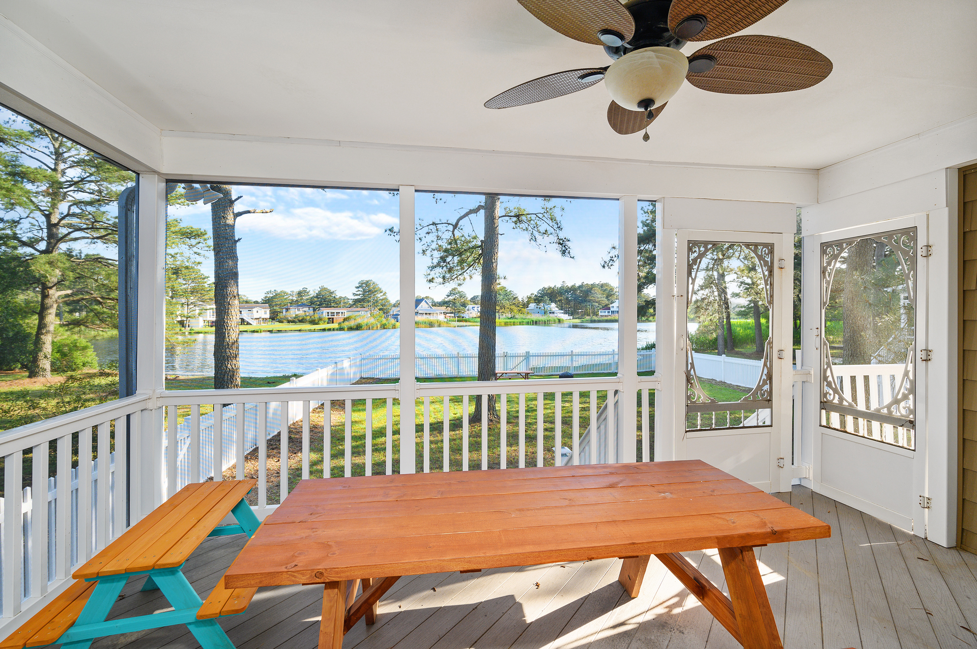 Dine with a Pond View!