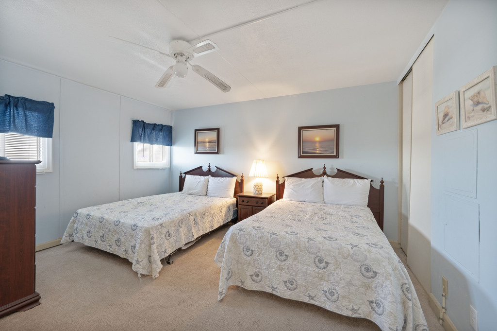 The Bedroom offers 1 Queen and 1 Full Bed.