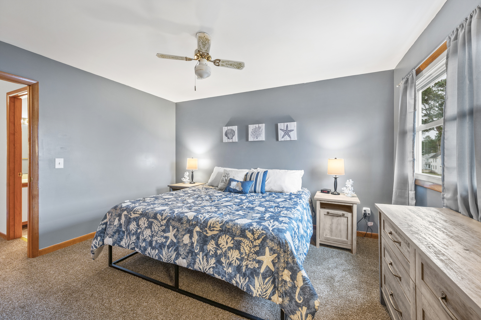 Wandering upstairs, the Master Bedroom has a cofy King Bed.