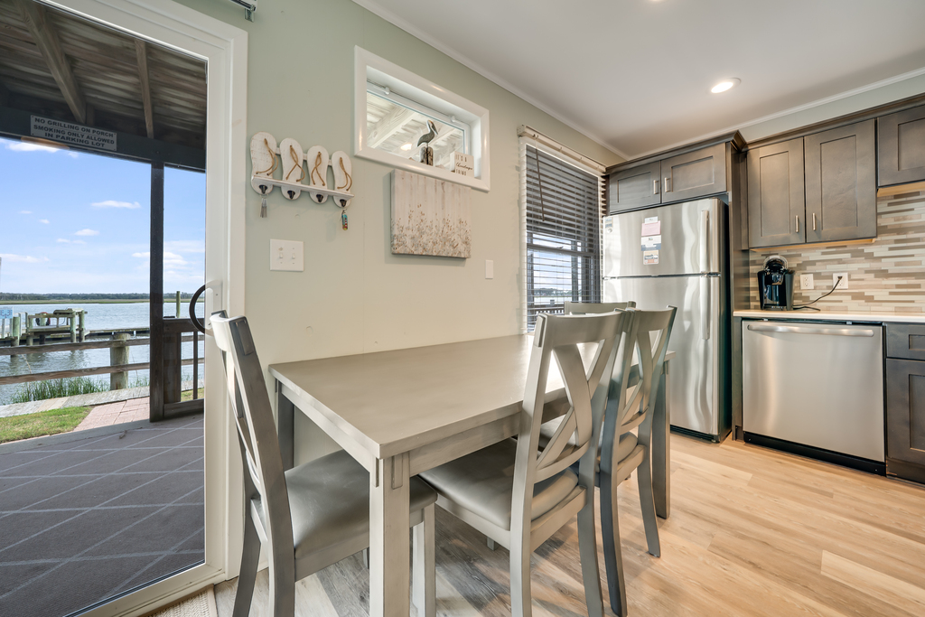 No need to eat out everyday with all the comforts of home right here!