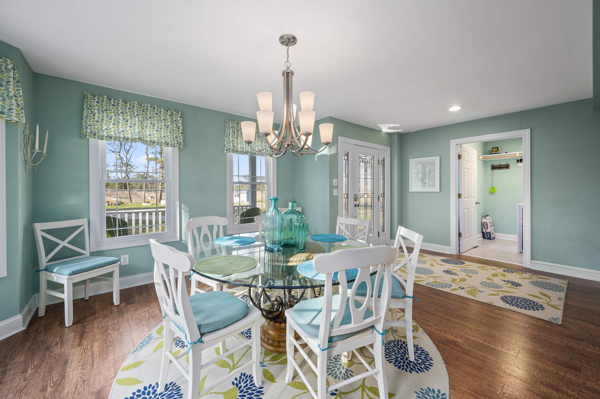 Beautifully decorated with a tasteful Coastal Flair.