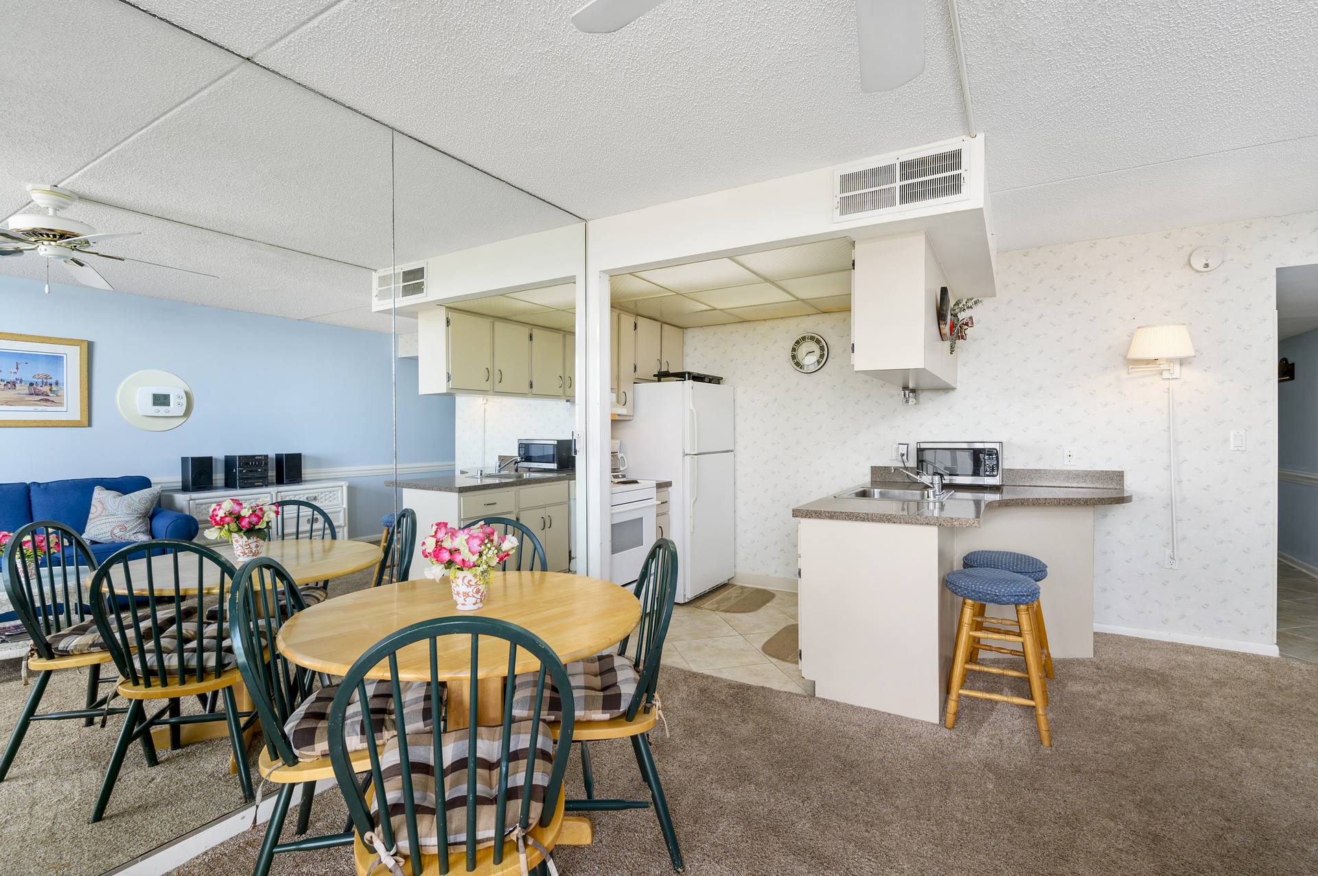 Enjoy a warm, home-cooked meal at the Dining Table, seating a family of 4!