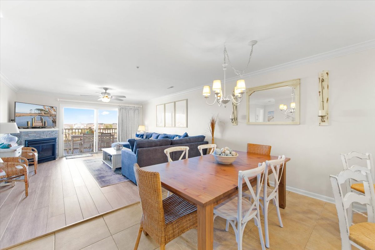 You'll love the At Home Feel of this Updated Condo.