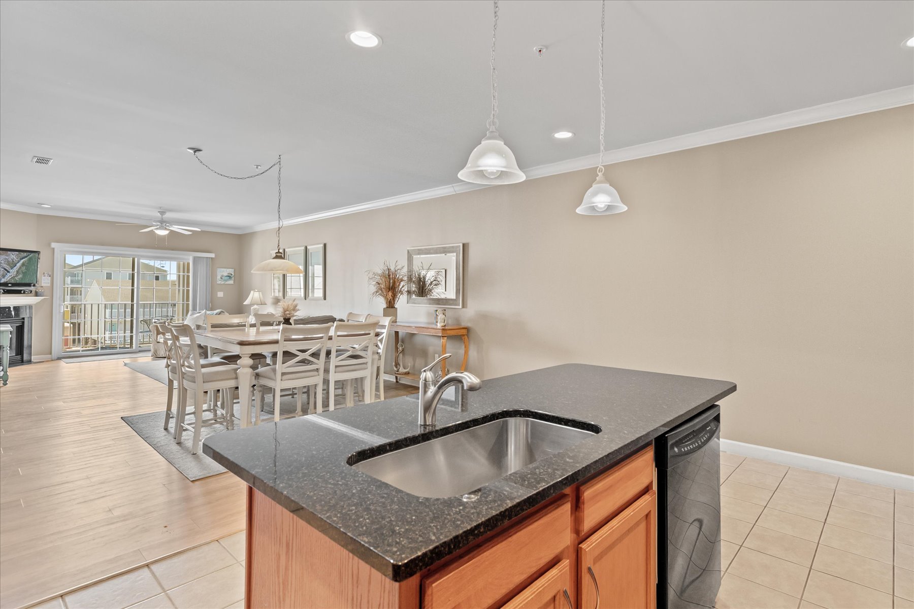 26-200 Wicomico St 203-18