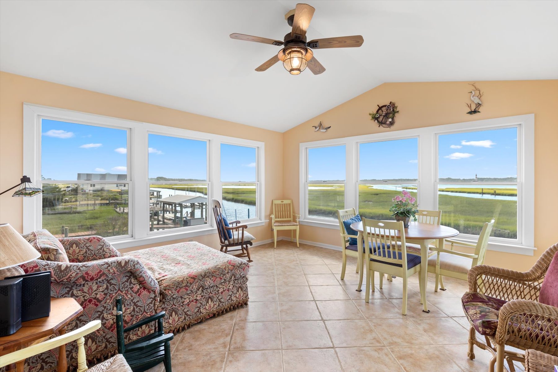 Plenty of space to spend time together without ever feeling crowded.