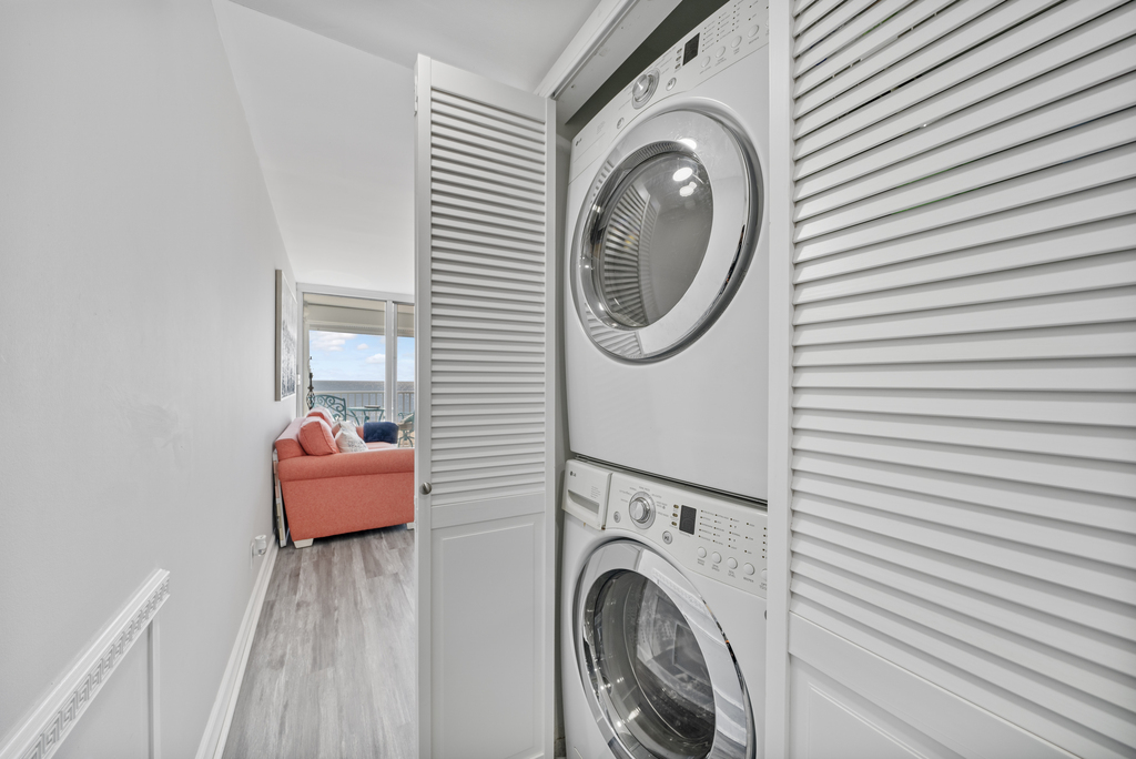 There's even a stackable Washer/Dryer for your convenience!