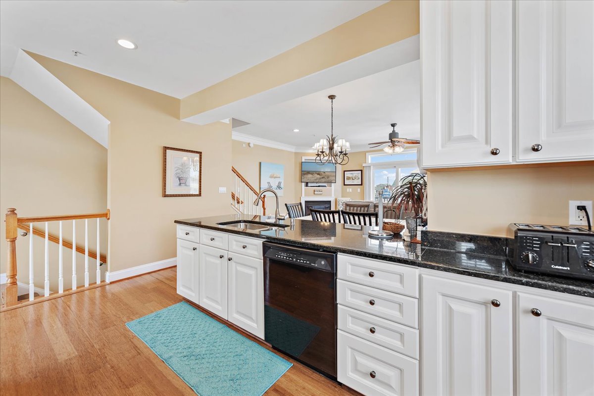 This Updated Kitchen will have you wanting to stay in a cook!
