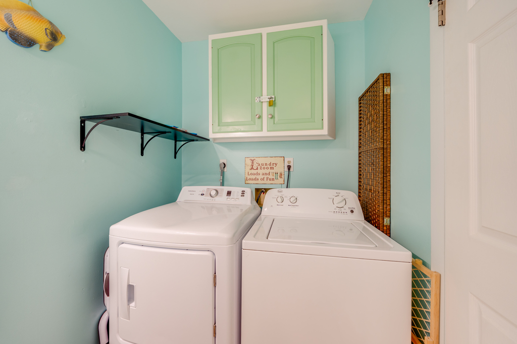 Primary Full Bath also houses Full Size Washer and Dryer for your convenience.