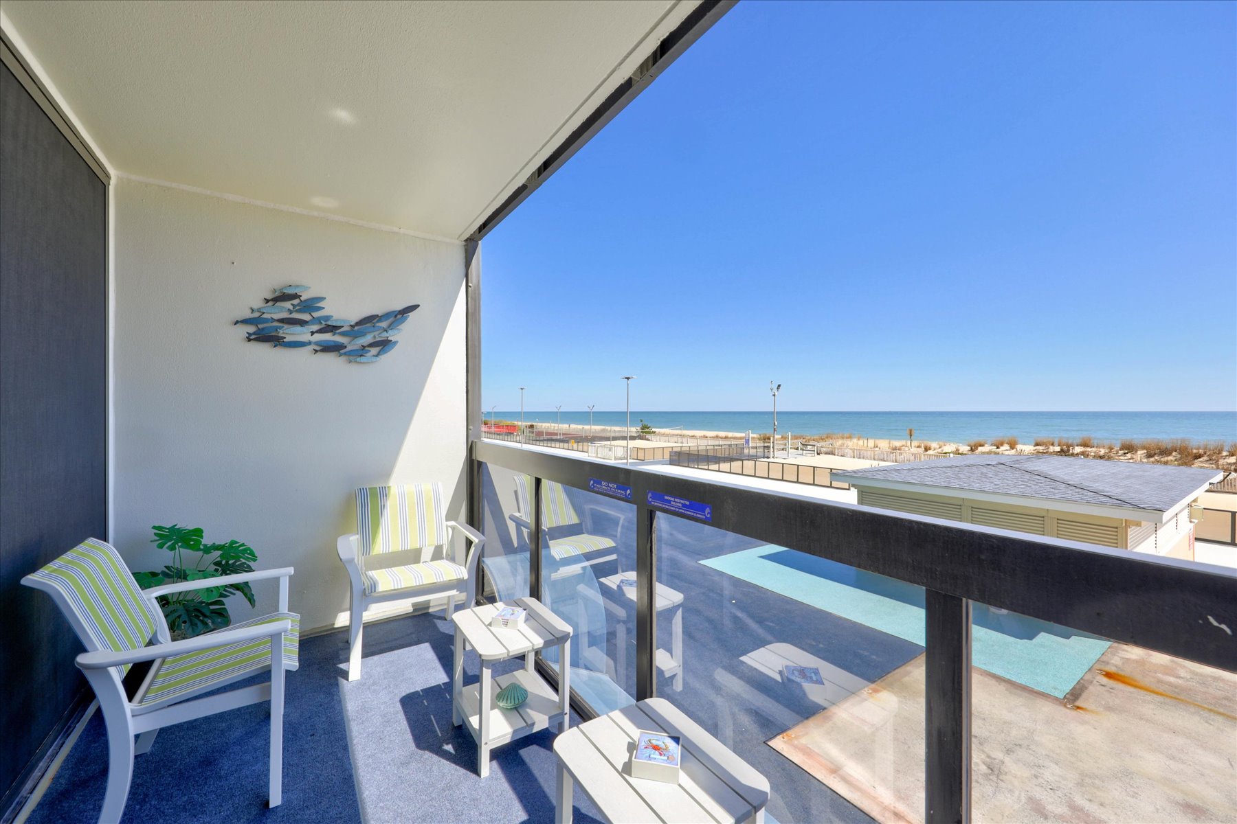 Enjoy the smell of the Ocean Breeze!