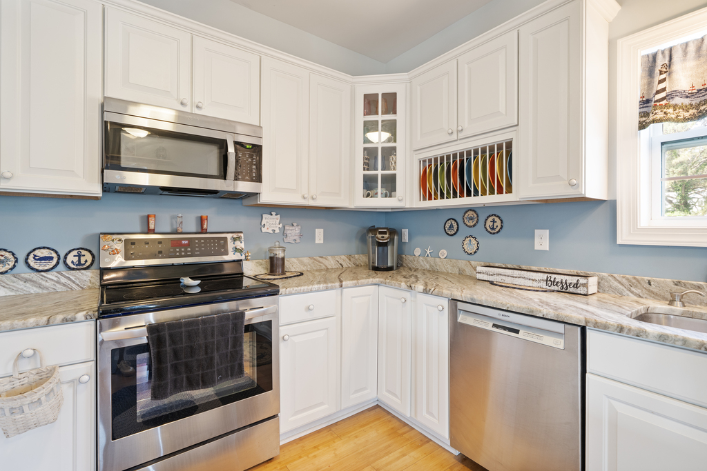Well-Stocked with all the comforts of home!