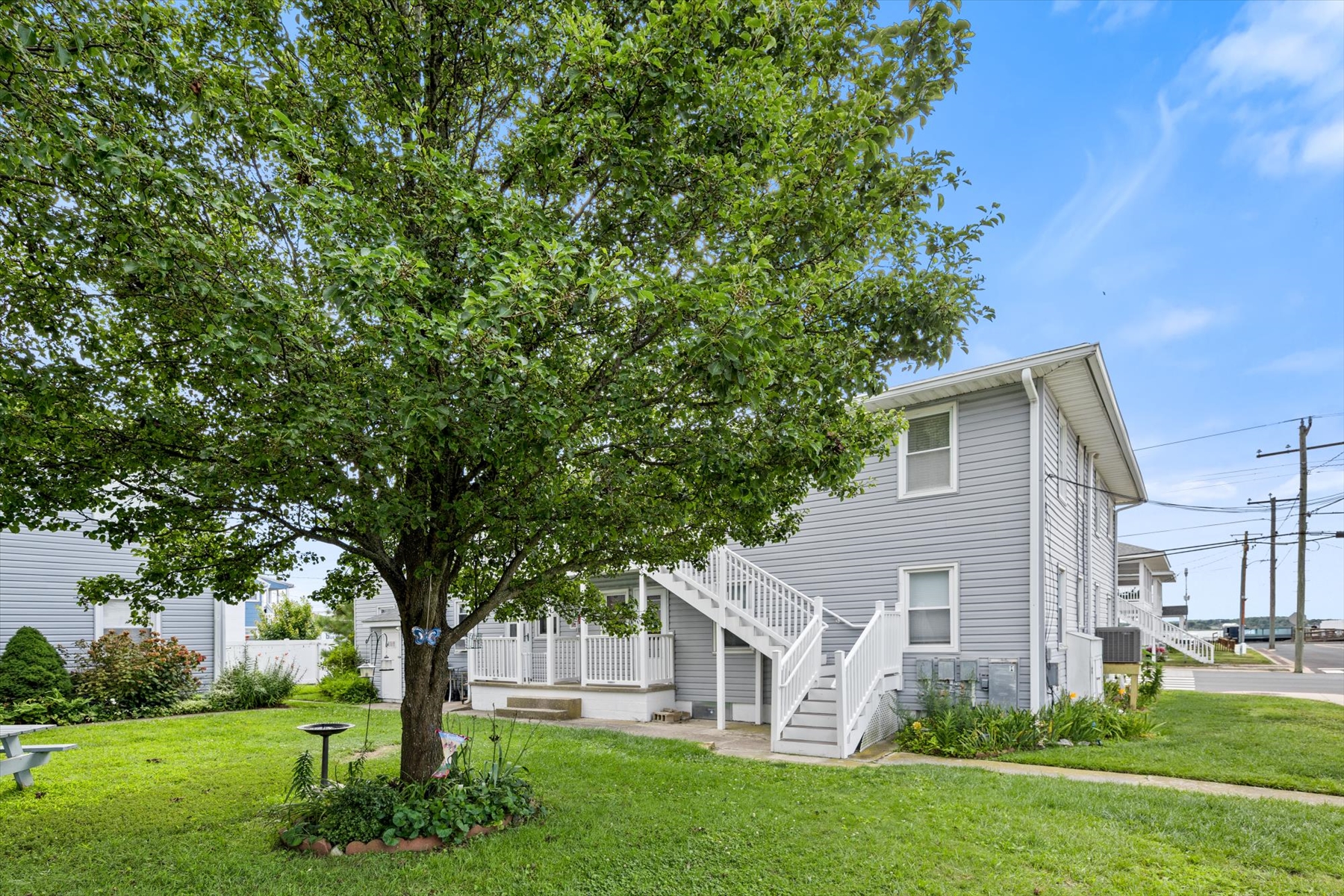 27-808 St Louis Ave #3-27