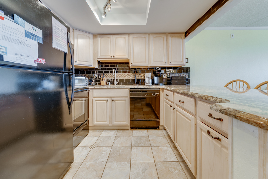 Chef's Kitchen has all you need to make mealtime a sea breeze.