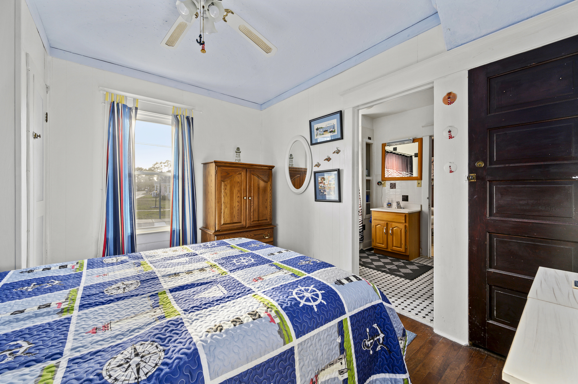 Lovely Nautical Decor....