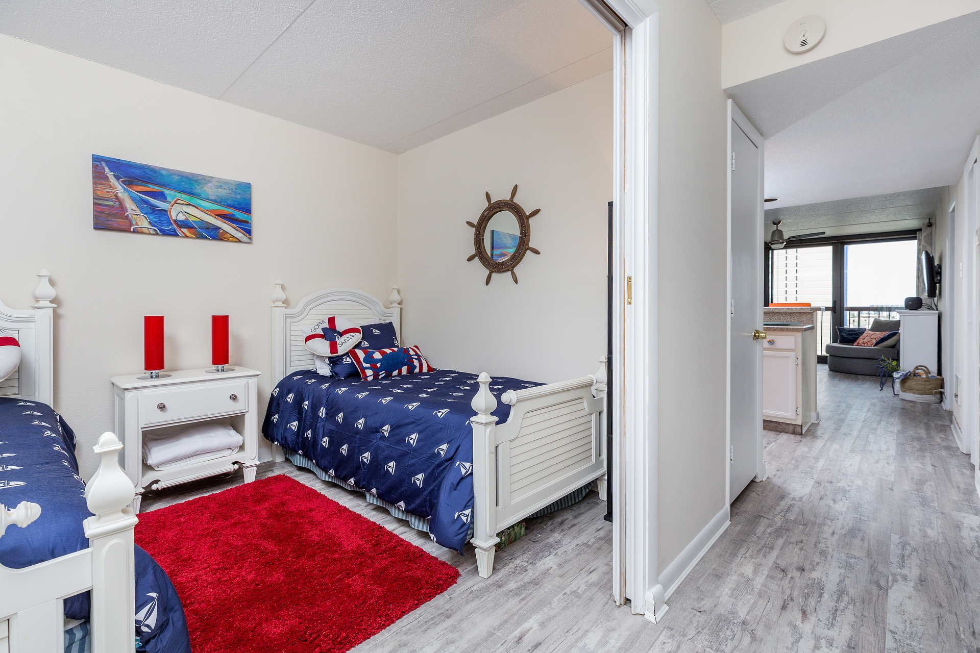 The Den is decorated with Nautical touches and has 2 Twin Beds.