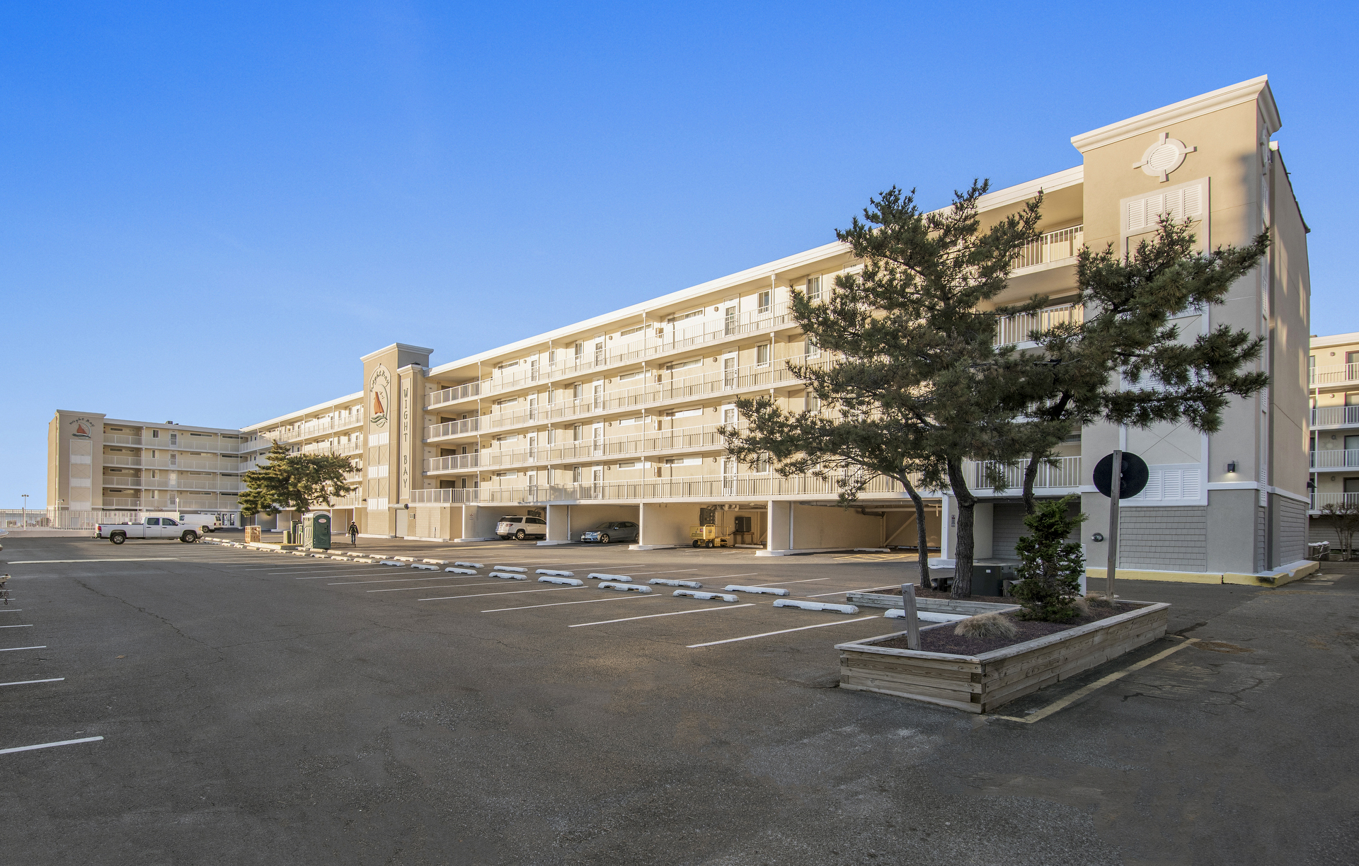 Walk to shops, dining, and more from conveniently located Wight Bay.