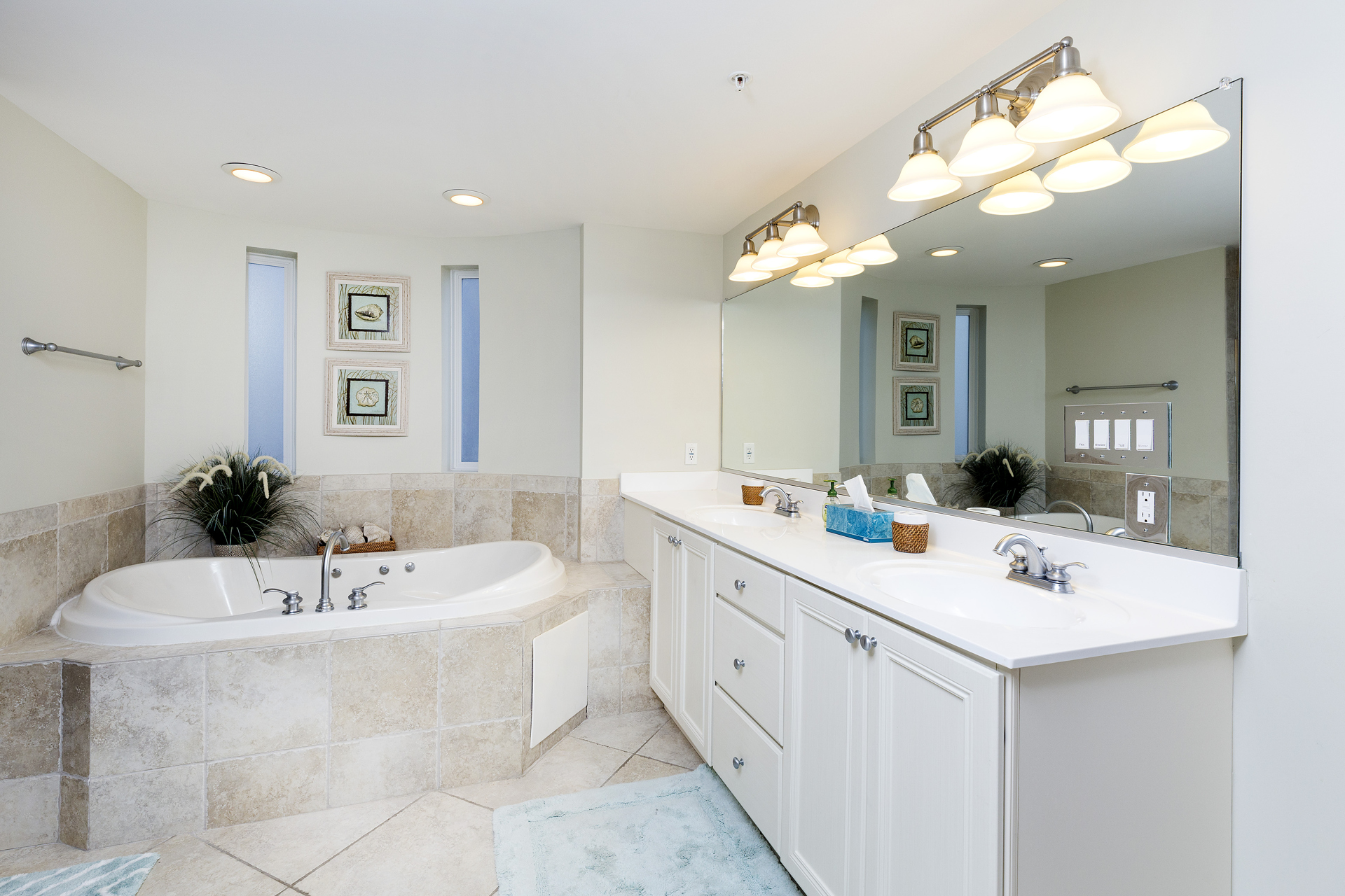 Spa-like Primary Bath with Jacuzzi Tub and Double Sinks.