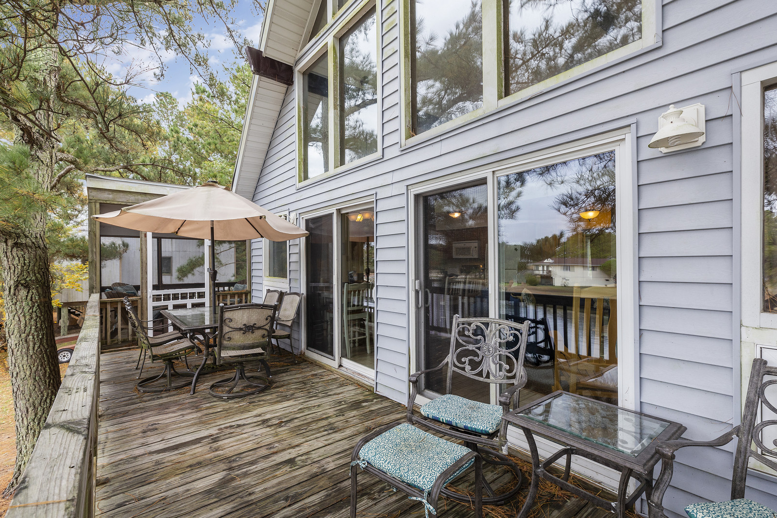 You`ll love spending time on the Deck overlooking the Canal & Bay.