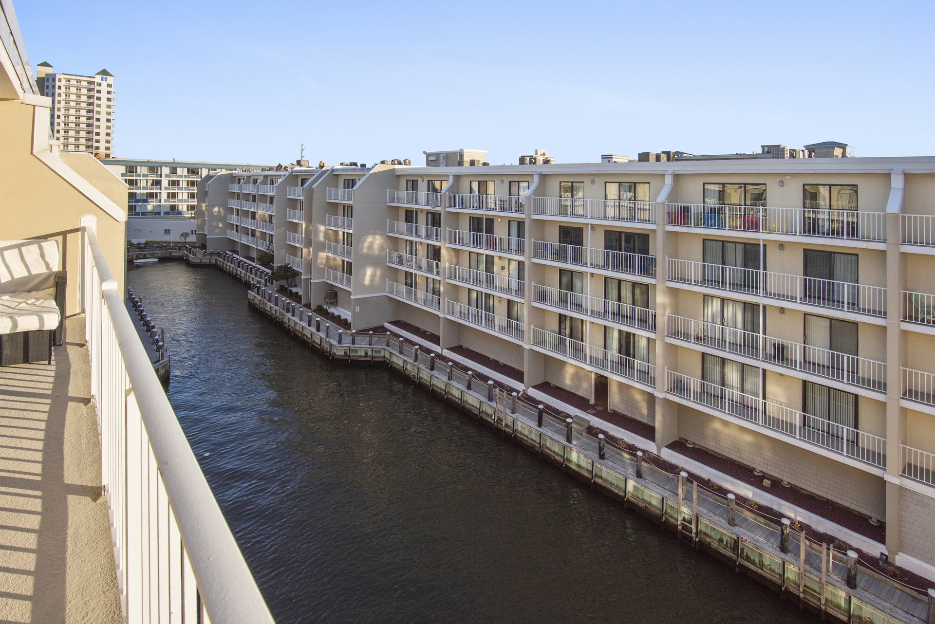 Bring the boat - you can rent a Wight Bay Boat Slip for a nominal fee.