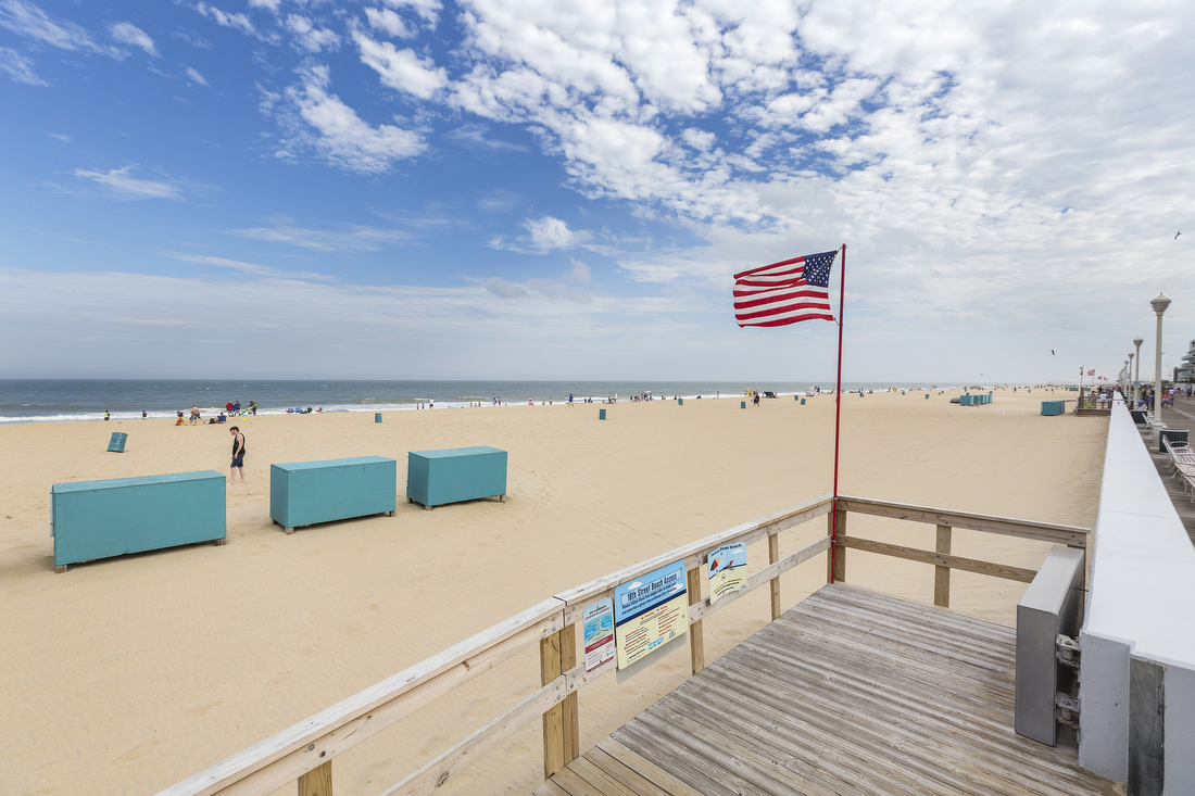 Incredible views and super easy Beach Access.