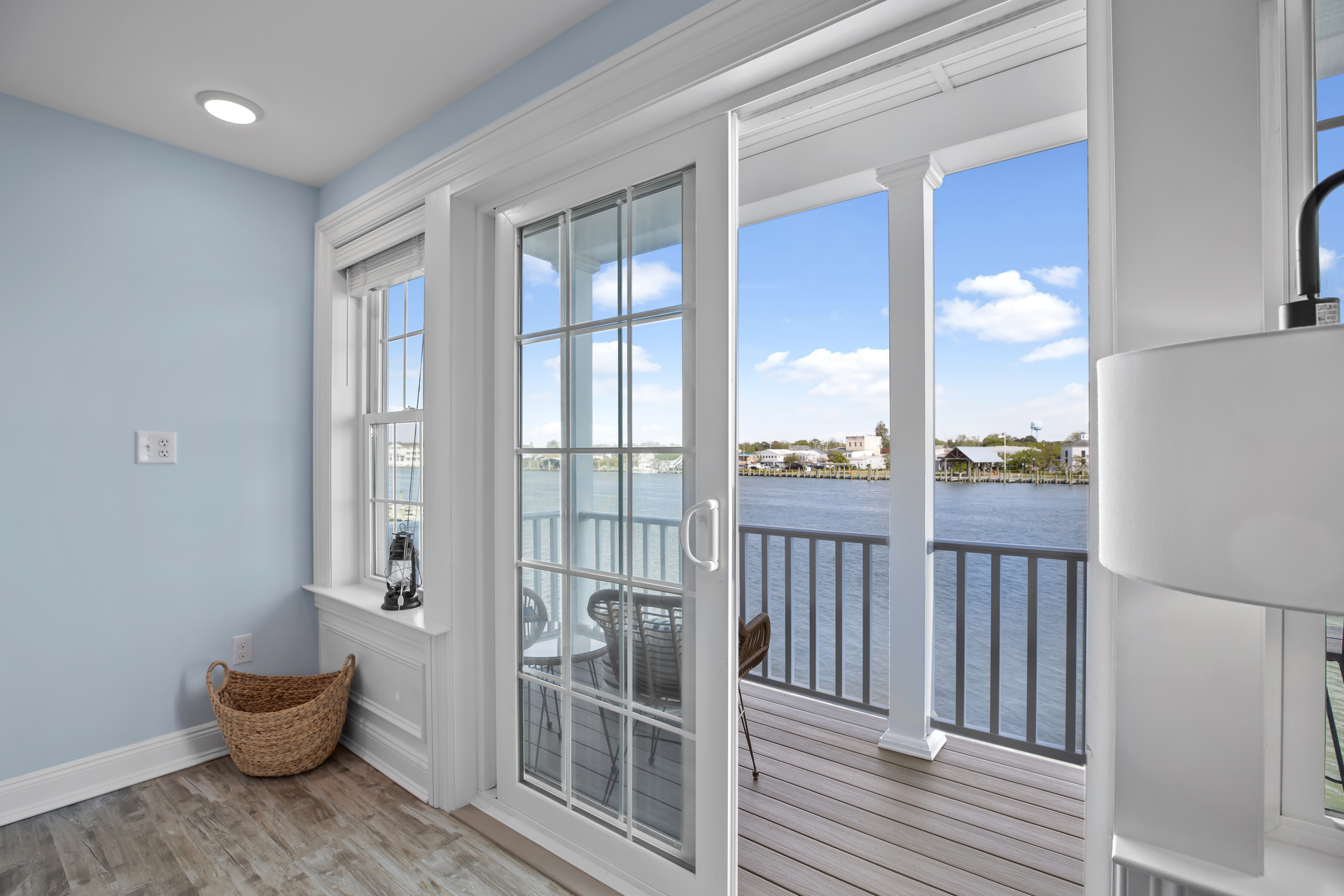 Or dine Al-Fresco on your Waterfront Balcony.