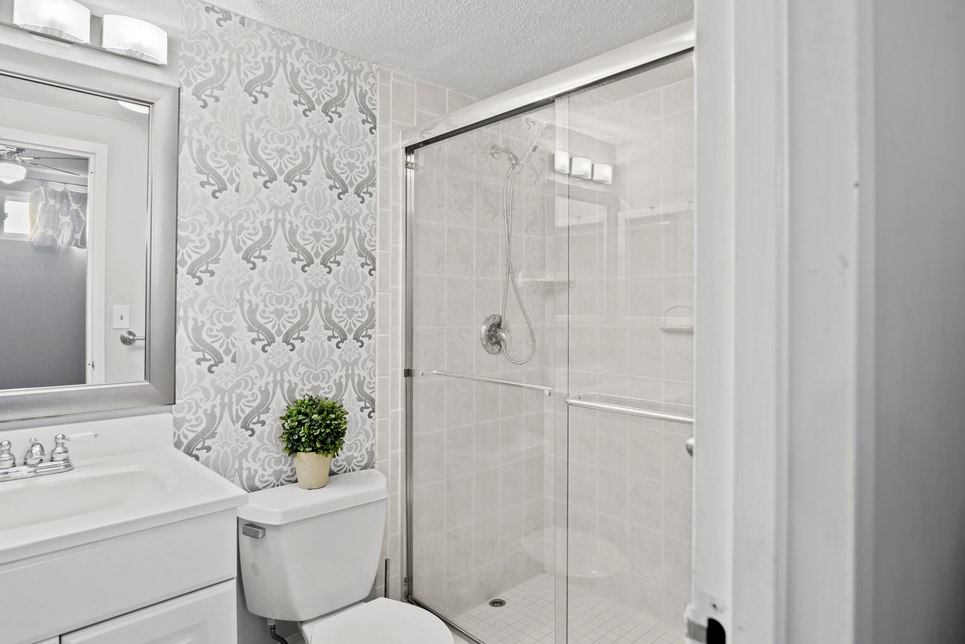 Attached Full Bath has a Walk-in shower.