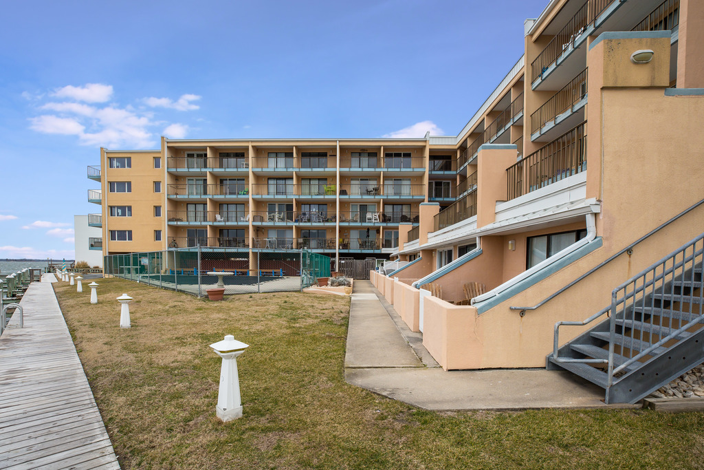 The grounds are beautifully landscaped - you can fish or crab from the dock.
