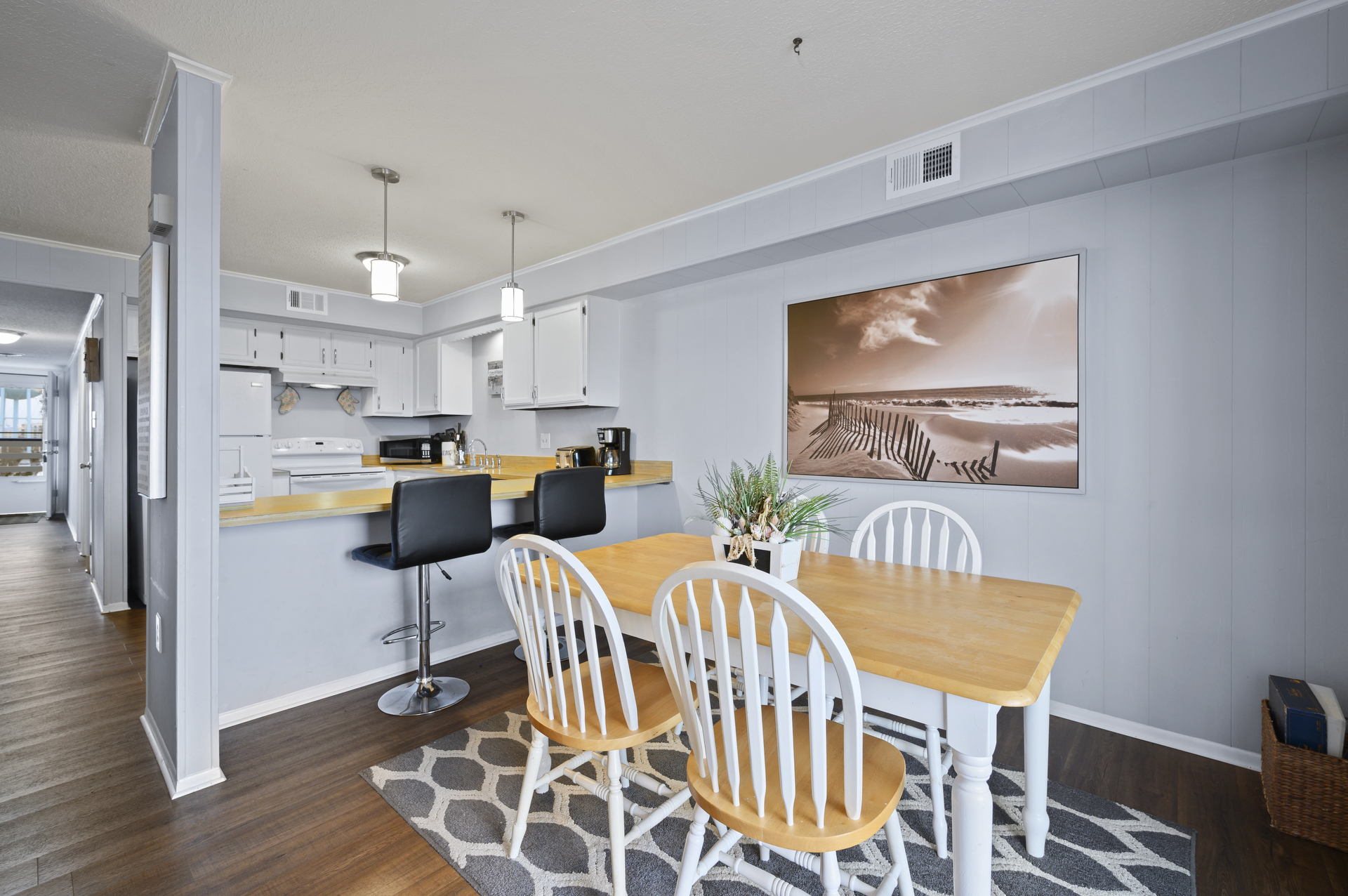 Or dine together in the Dining Area.....