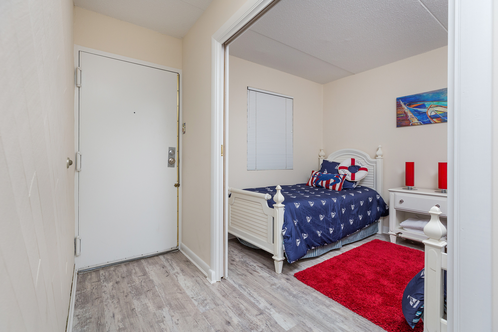 Bright & Cheerful Den