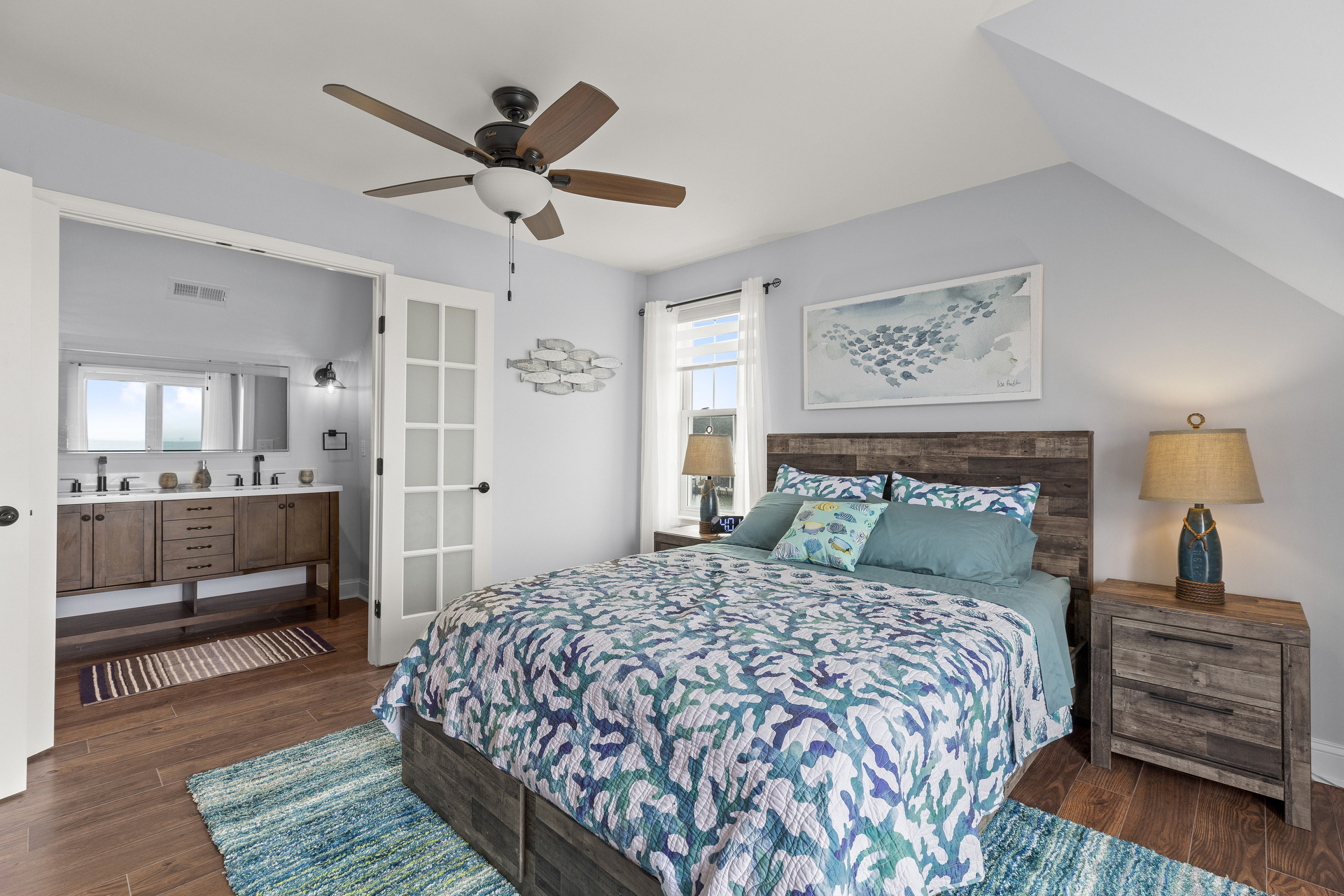 Captain's Cove is only 20 minutes from Chincoteague Island.