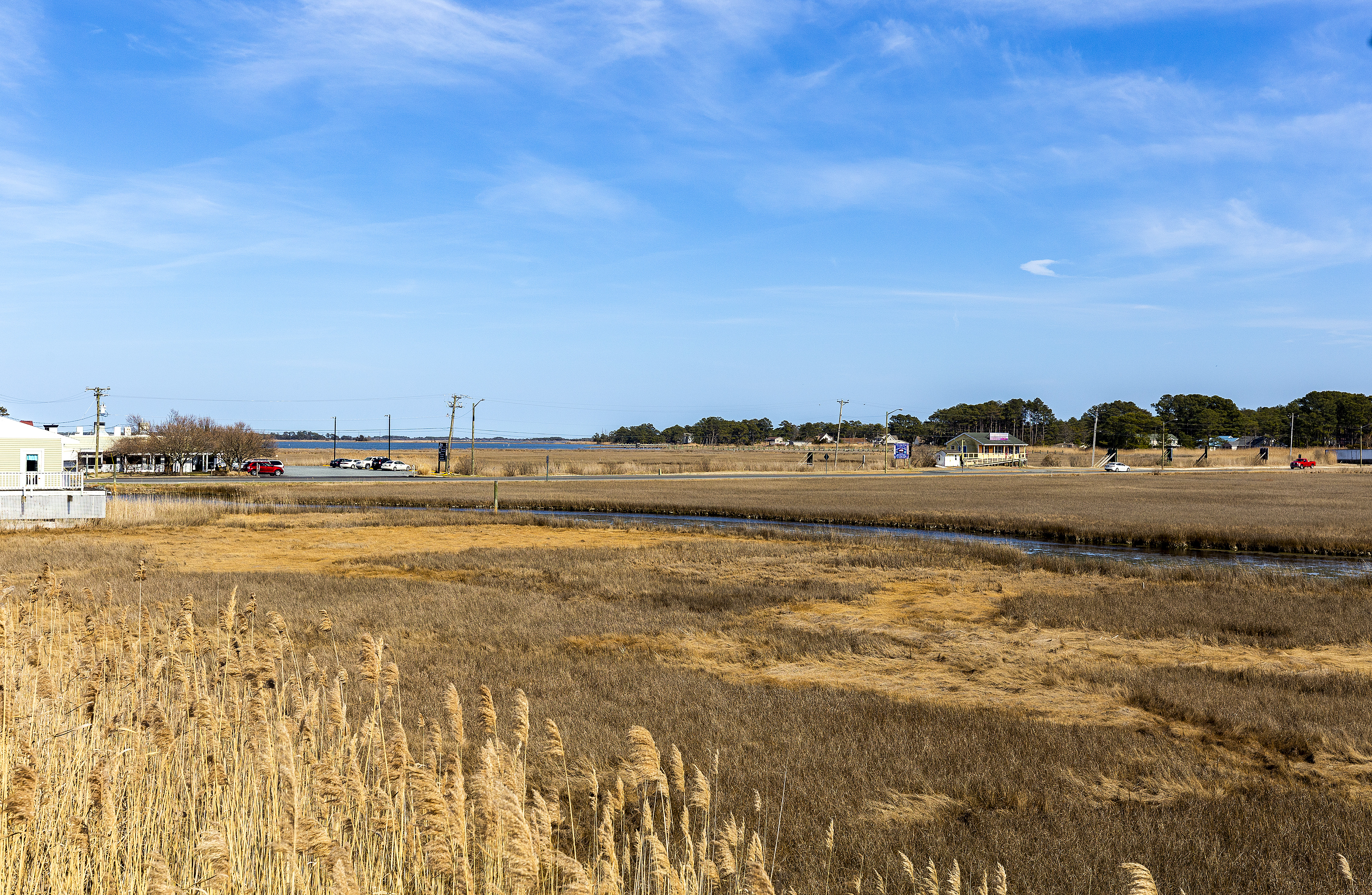 Very close to the Beach, Water Park, & other Attractions.