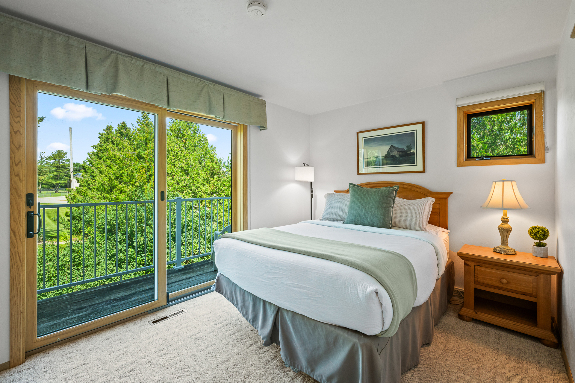 Holiday by the Bay (Unit A-4) Photo