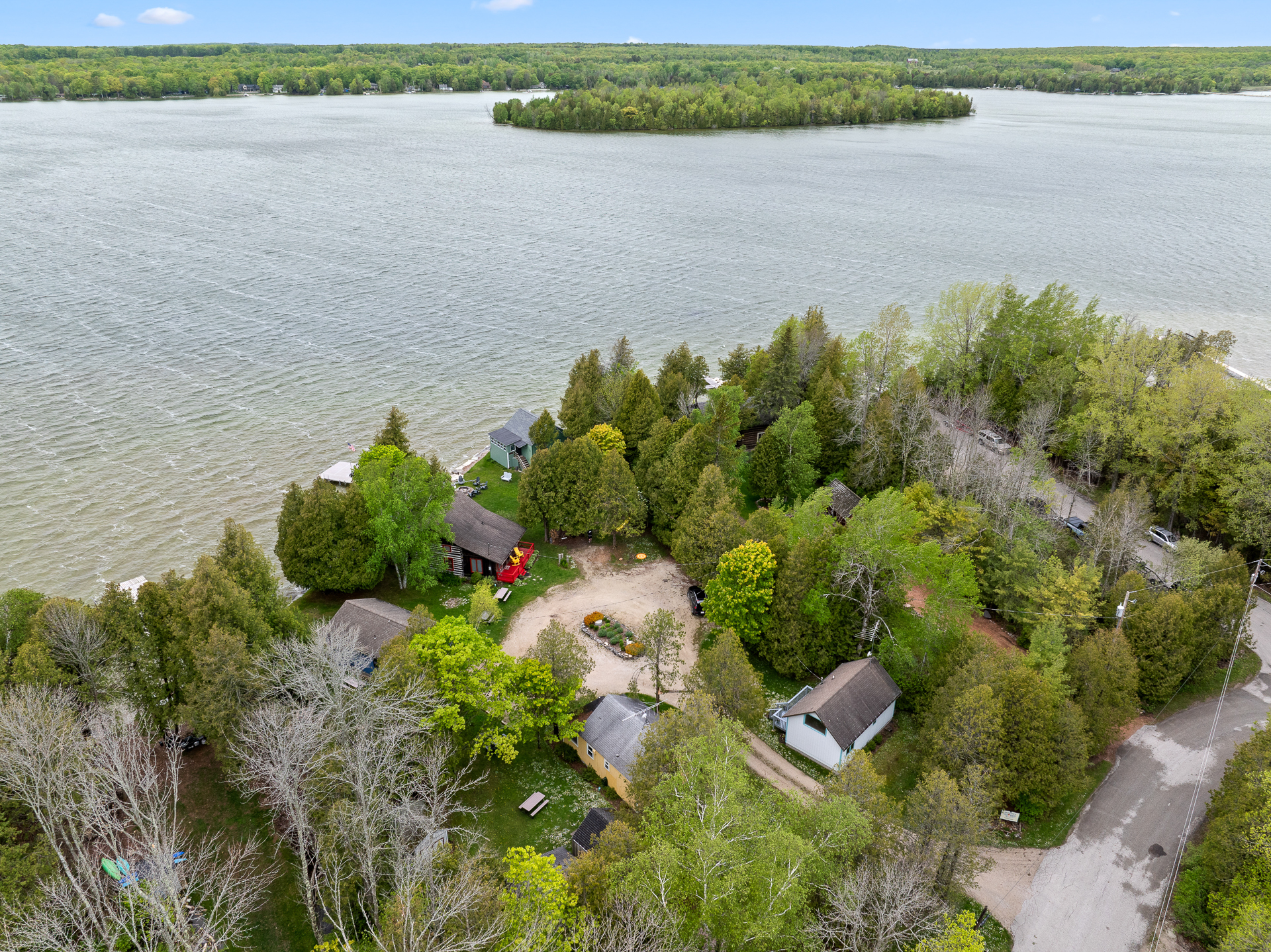 Sunset Shores - Chalet Cabin #3 Photo