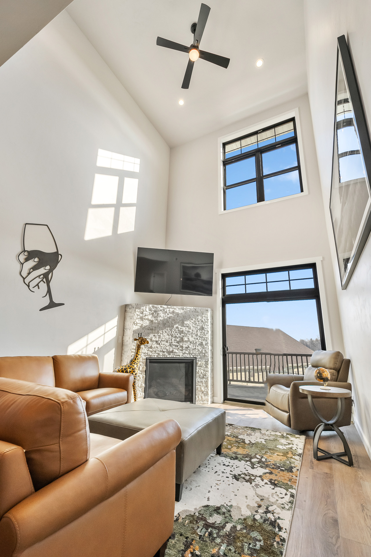 Wouters Cabernet Chalet Photo