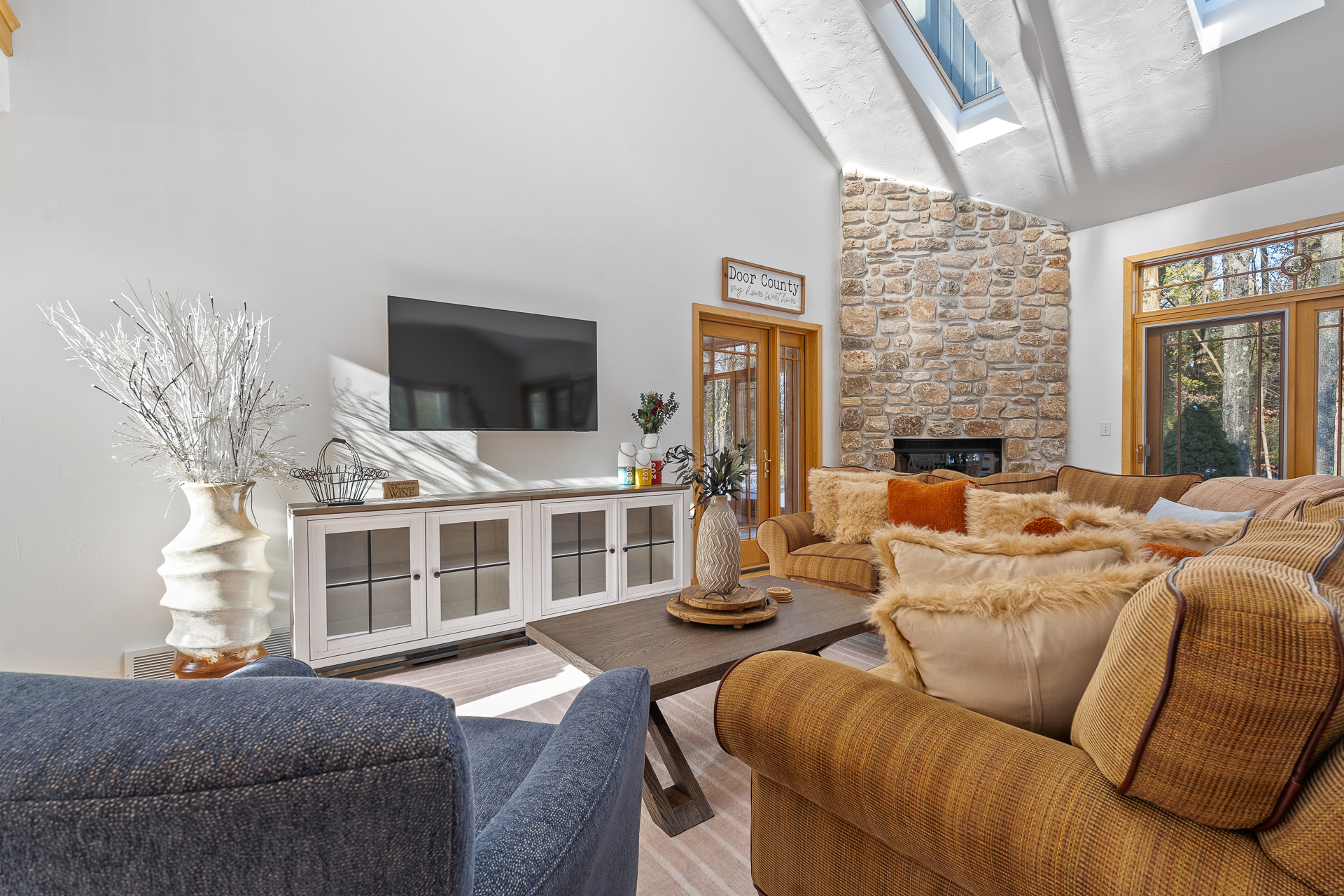 Sweet Cherry Wine Photo