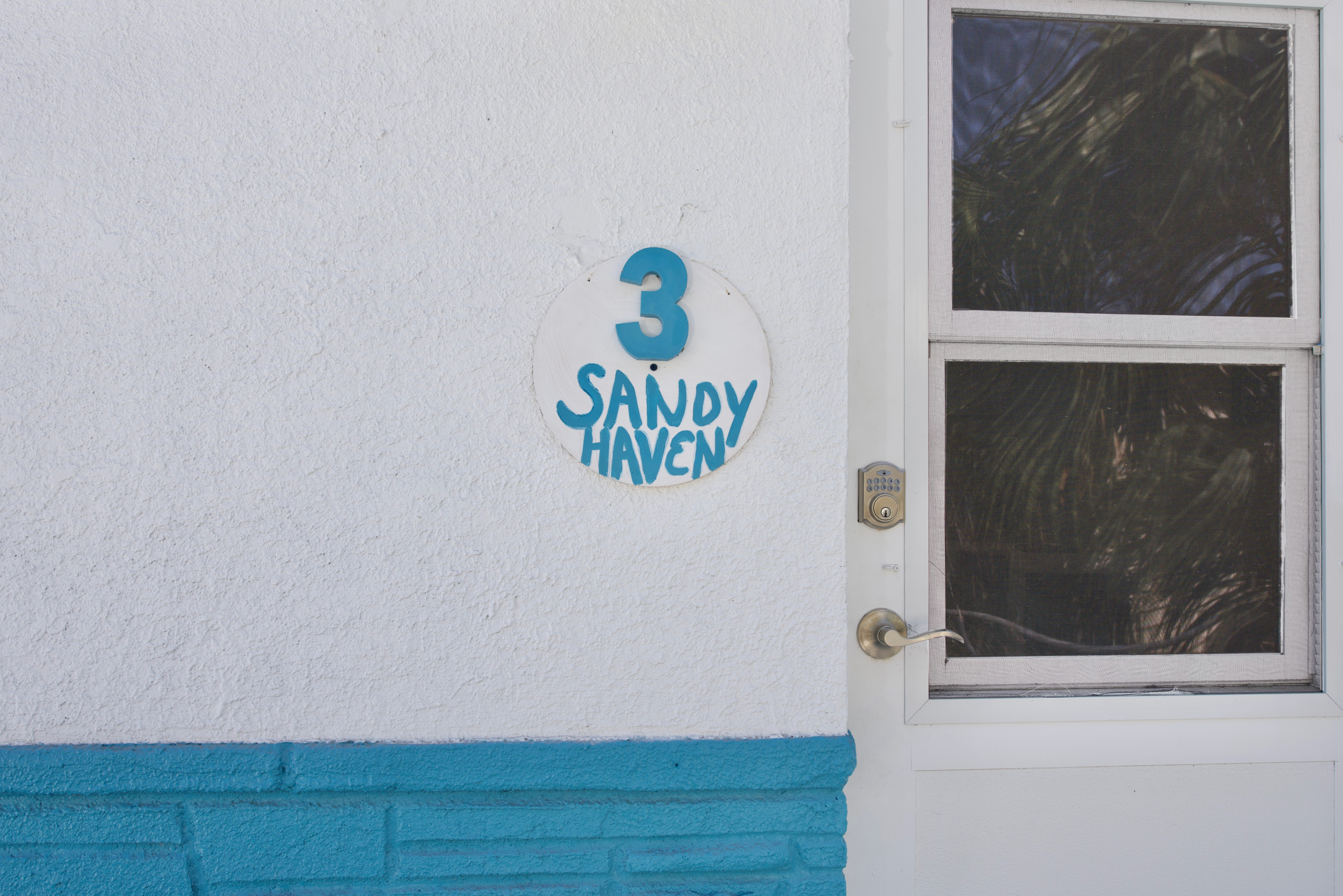 Entry way to Sandy Haven