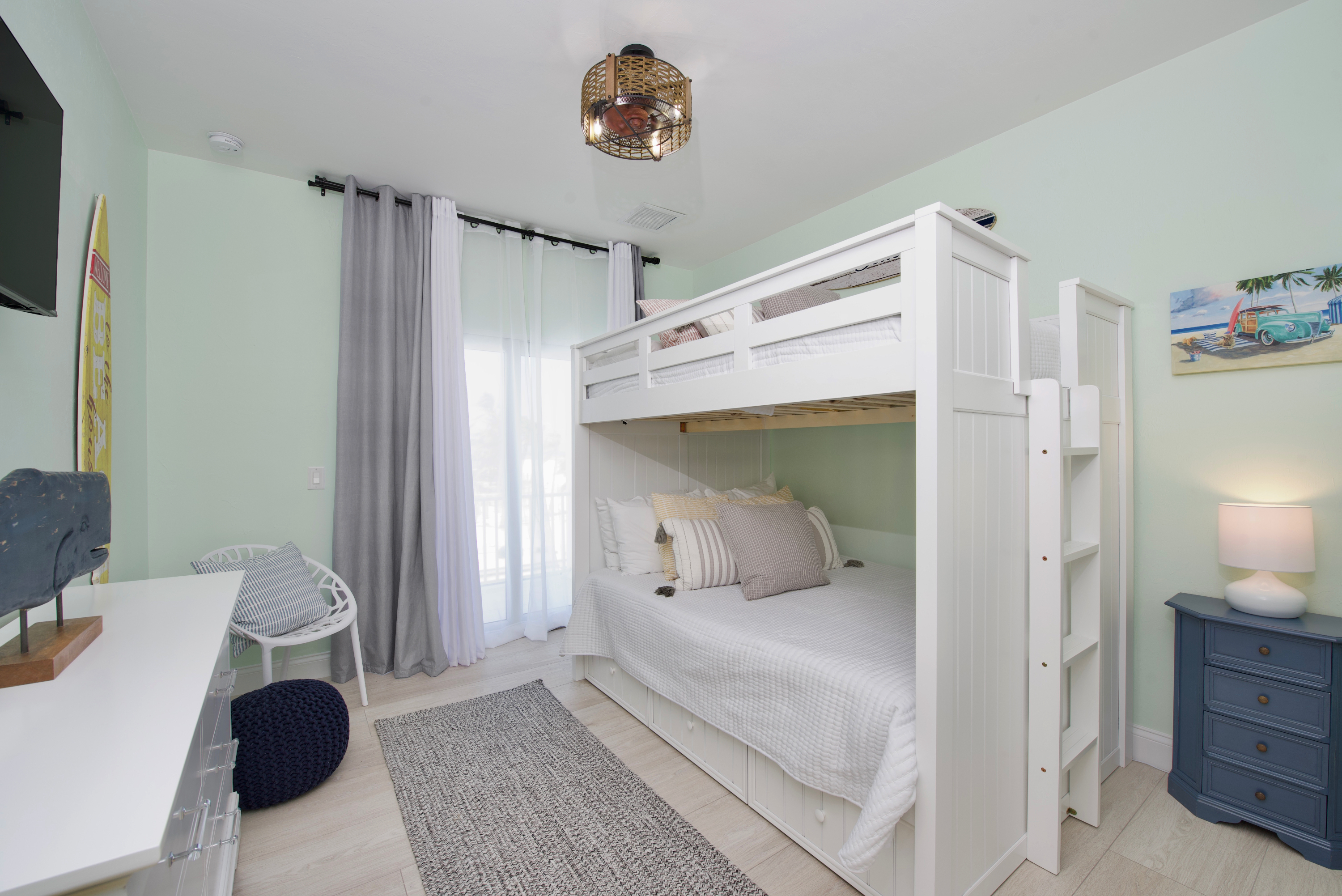 Full Bunk Bedroom Room with Trundle