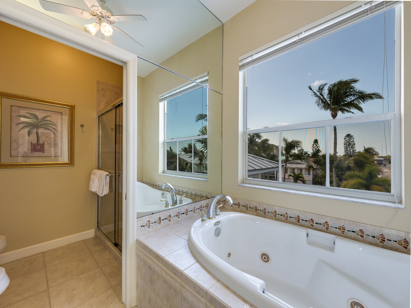 King Primary Bedroom Ensuite Bath