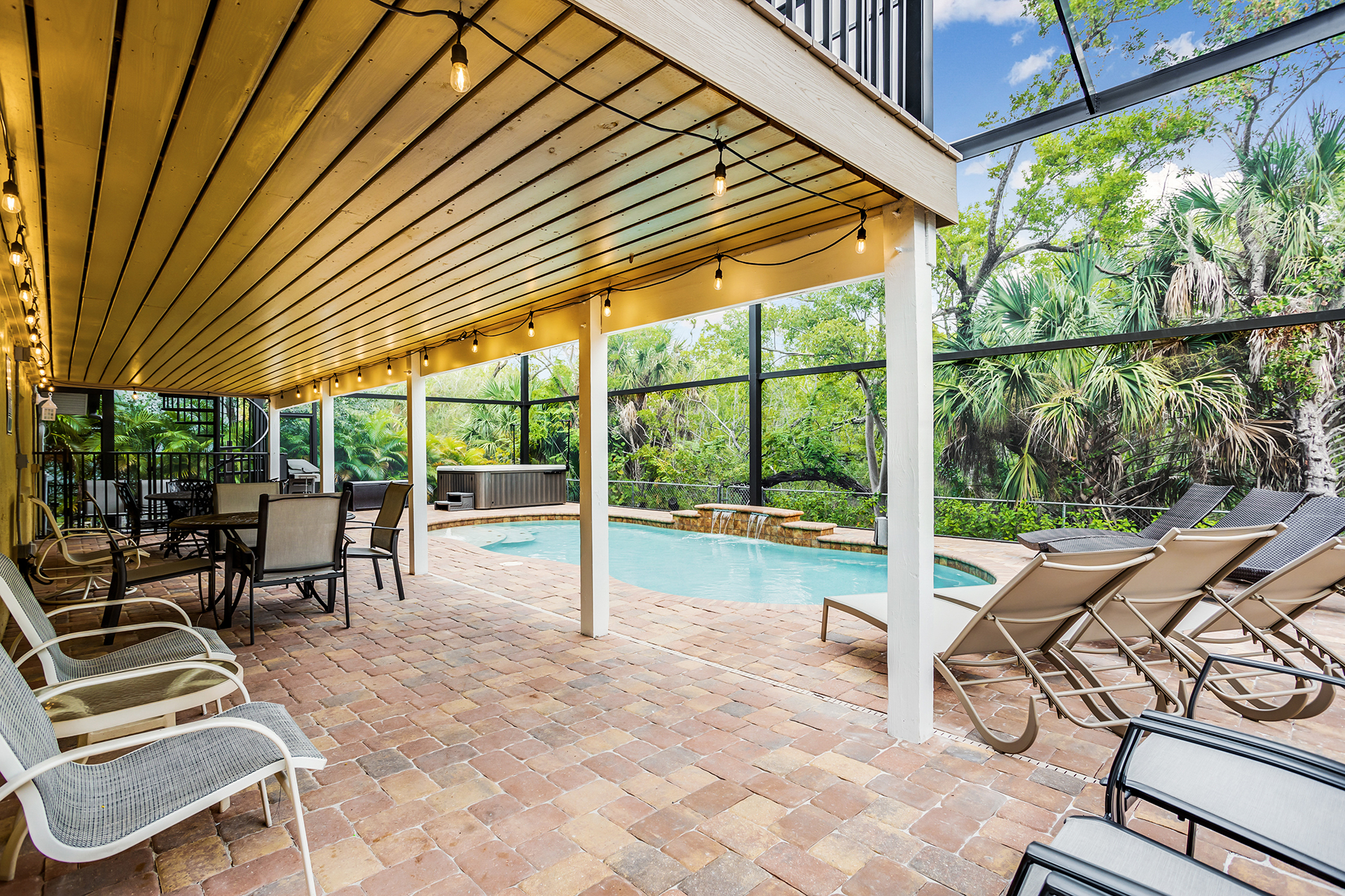 320_NatureViewCt_FortMyersBeach-43.jpg
