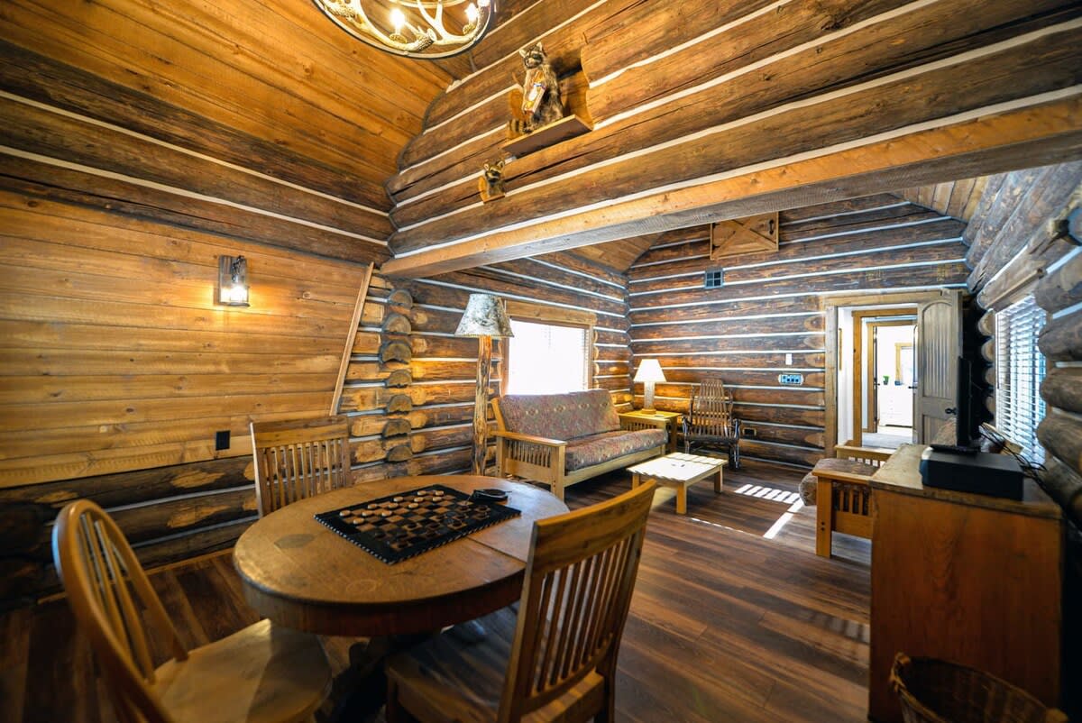Creekside Cabin
