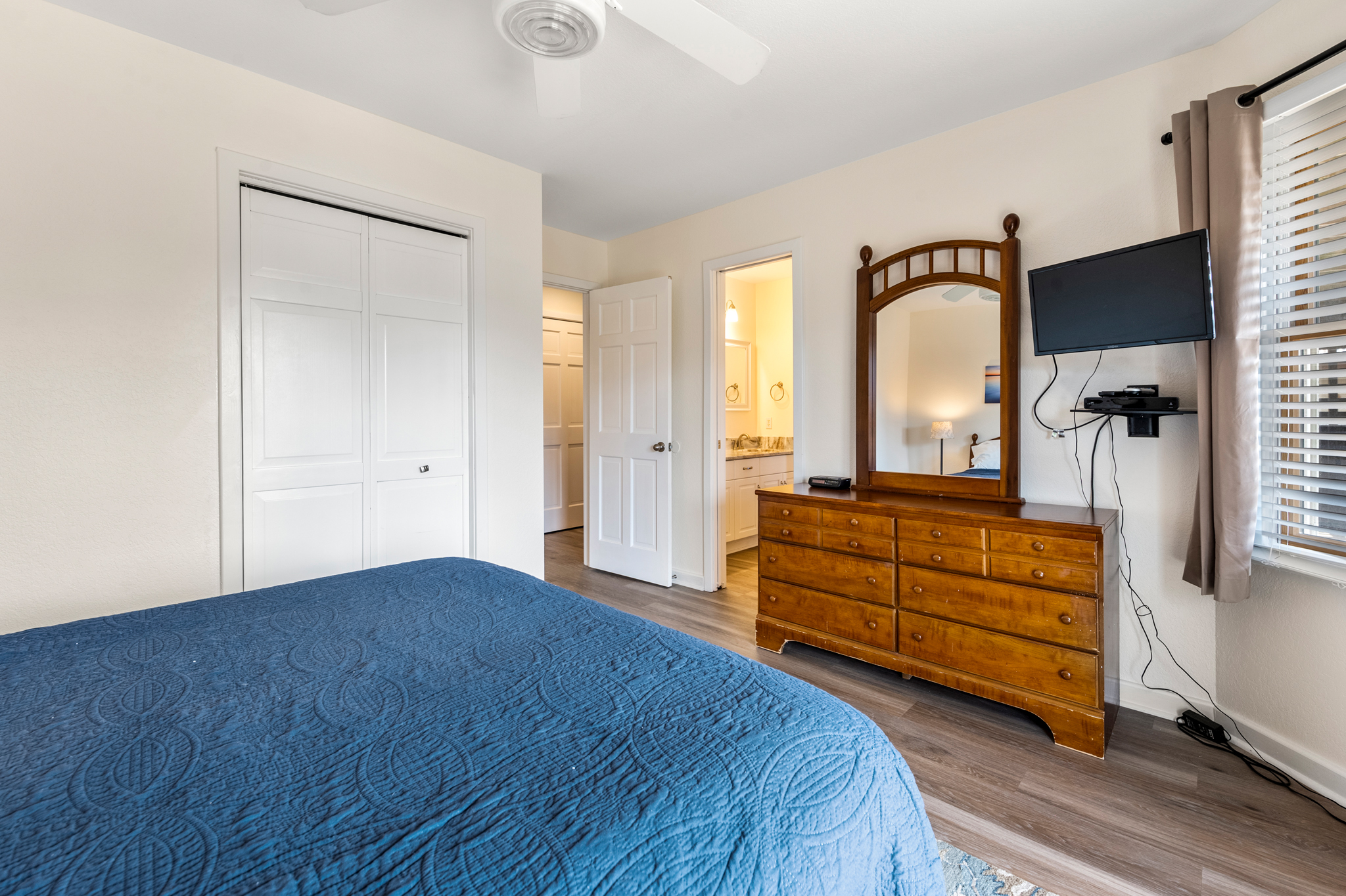 CP41: Our Crowning Glory | Mid Level Bedroom 5