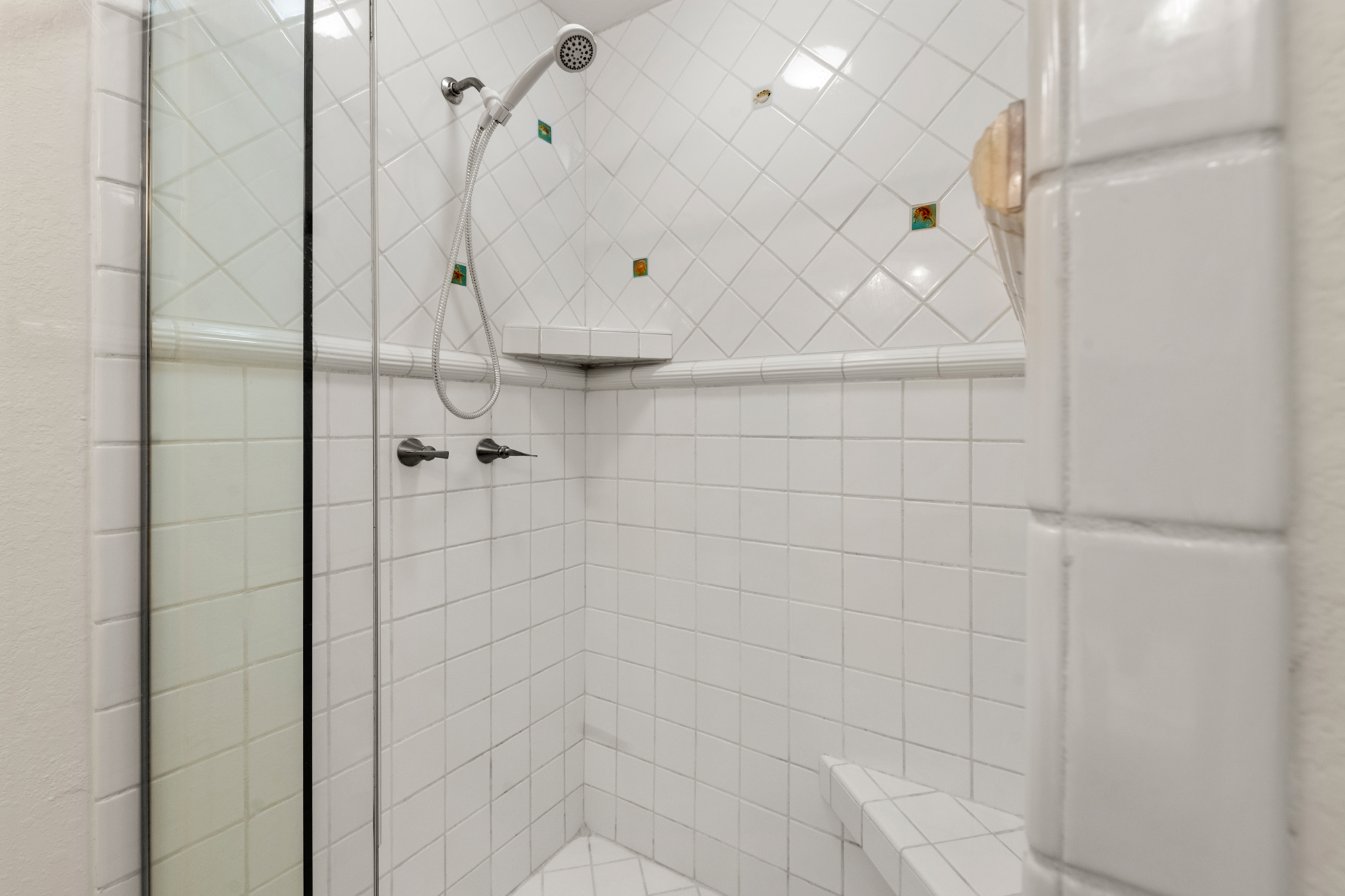 CC328: Wellfleet | Mid Level Bedroom 3 Private Bath