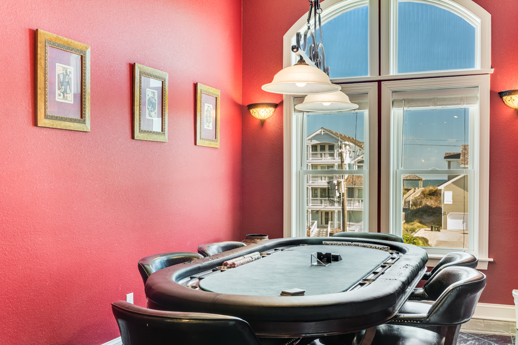 EE08:  Relax Inn 5110 | Top Level Poker Room