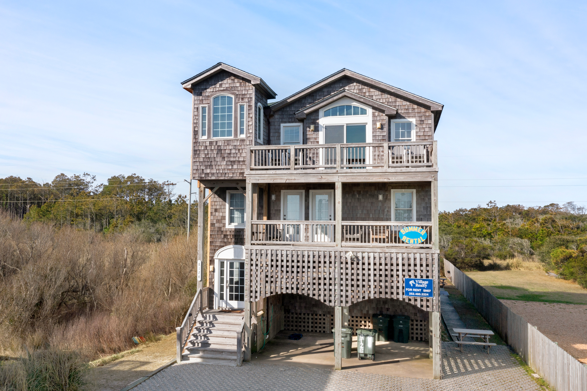 SN07: Summer Rental | Front Exterior