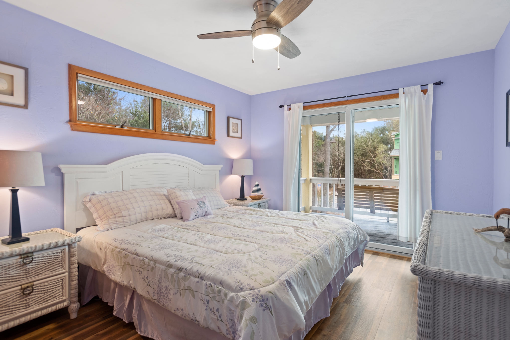 M939: Abby Gale l Mid Level Bedroom 2