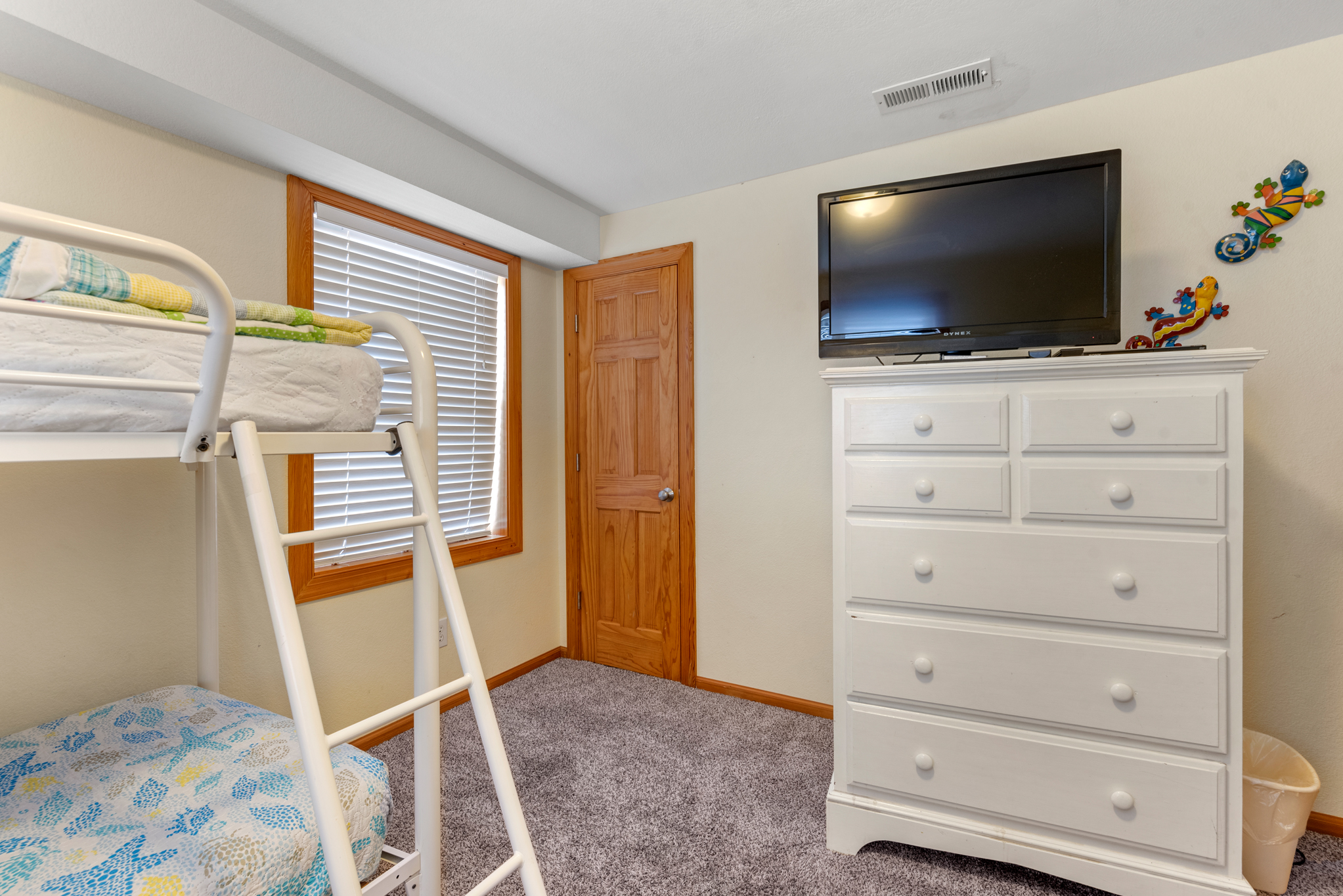 SS67: Make A Wish | Bottom Level Bedroom 2