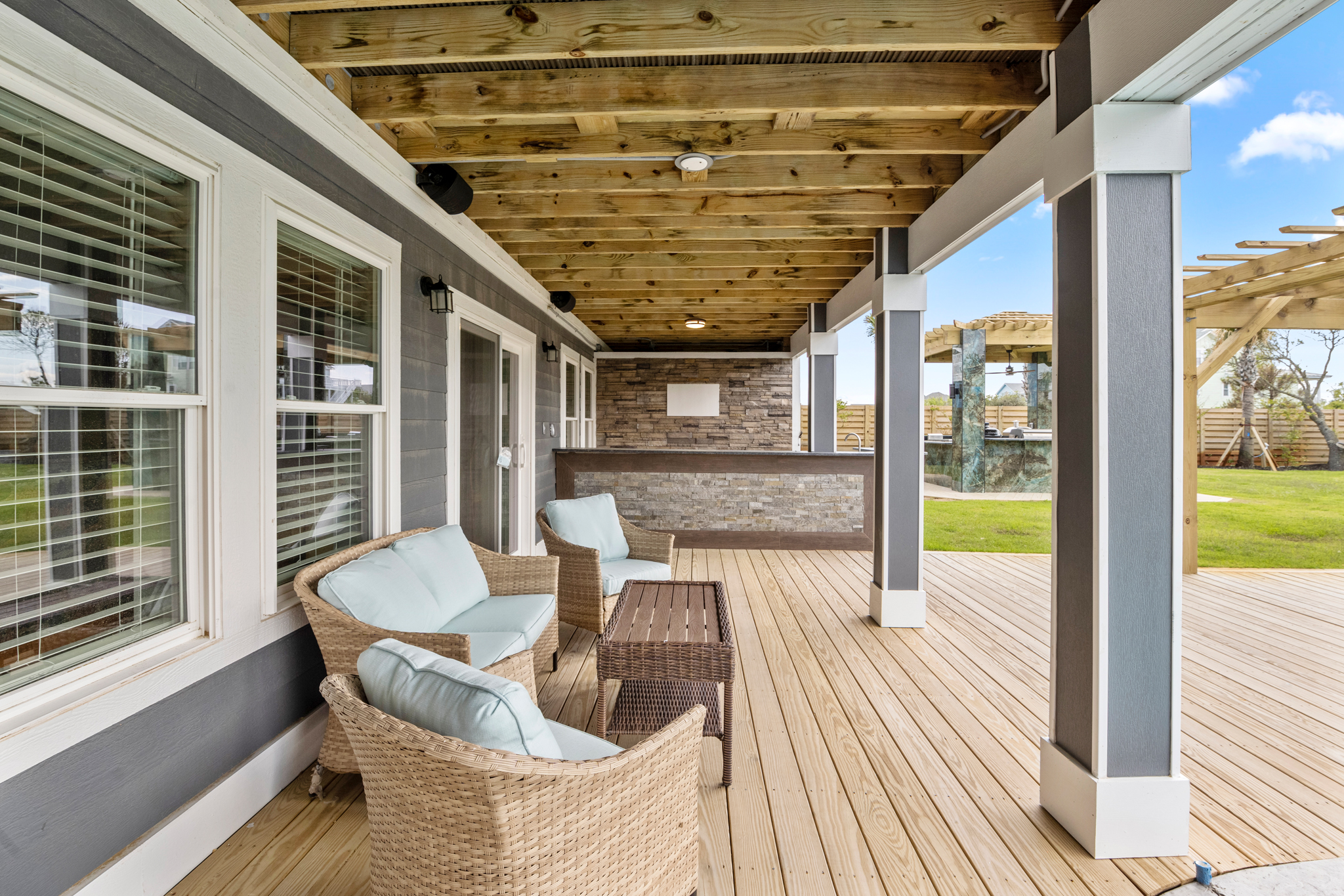 WH786: The OBX One | Outdoor Lounge w/ Full Bar