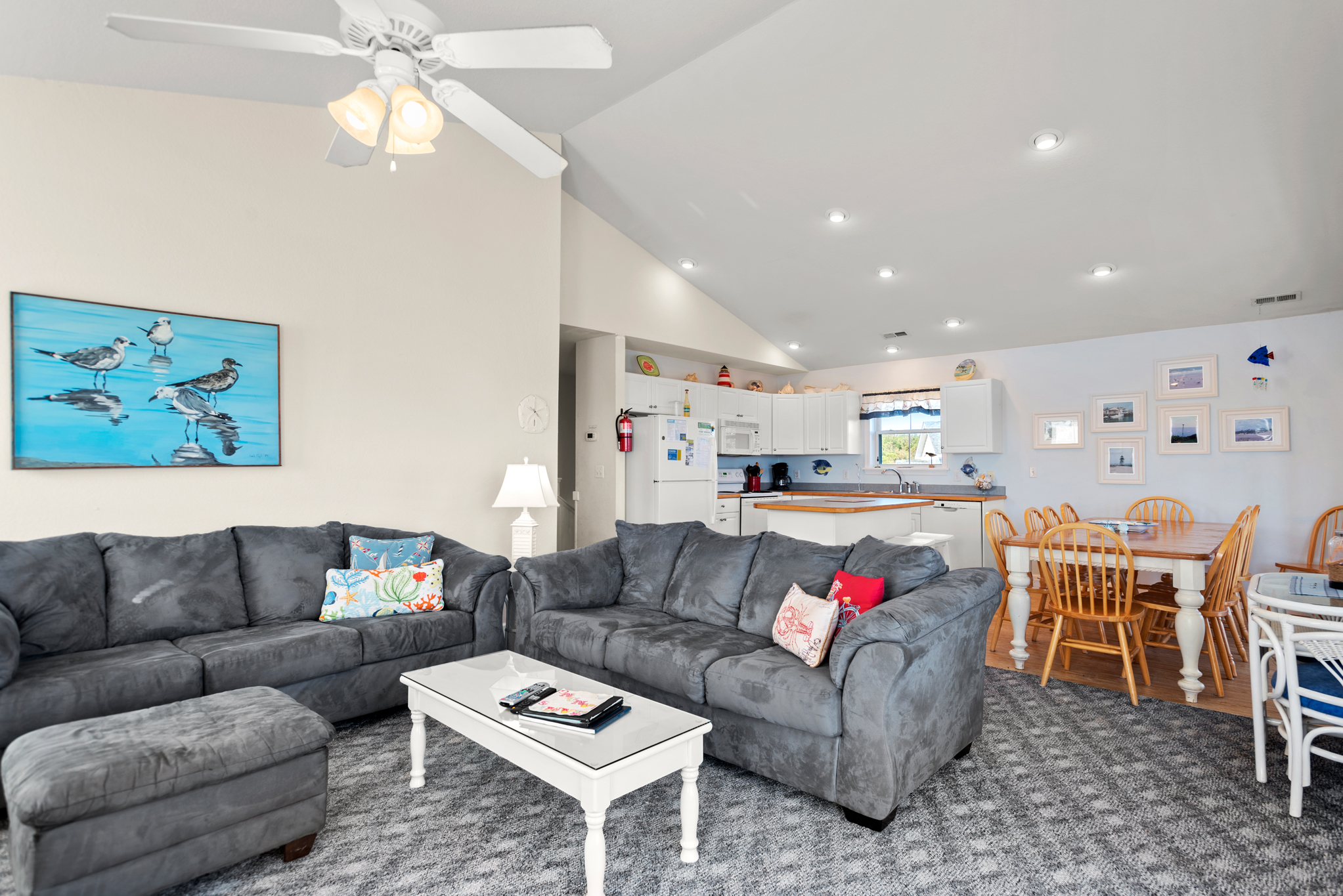SR412: Hamps Landing l Top Level Living Area